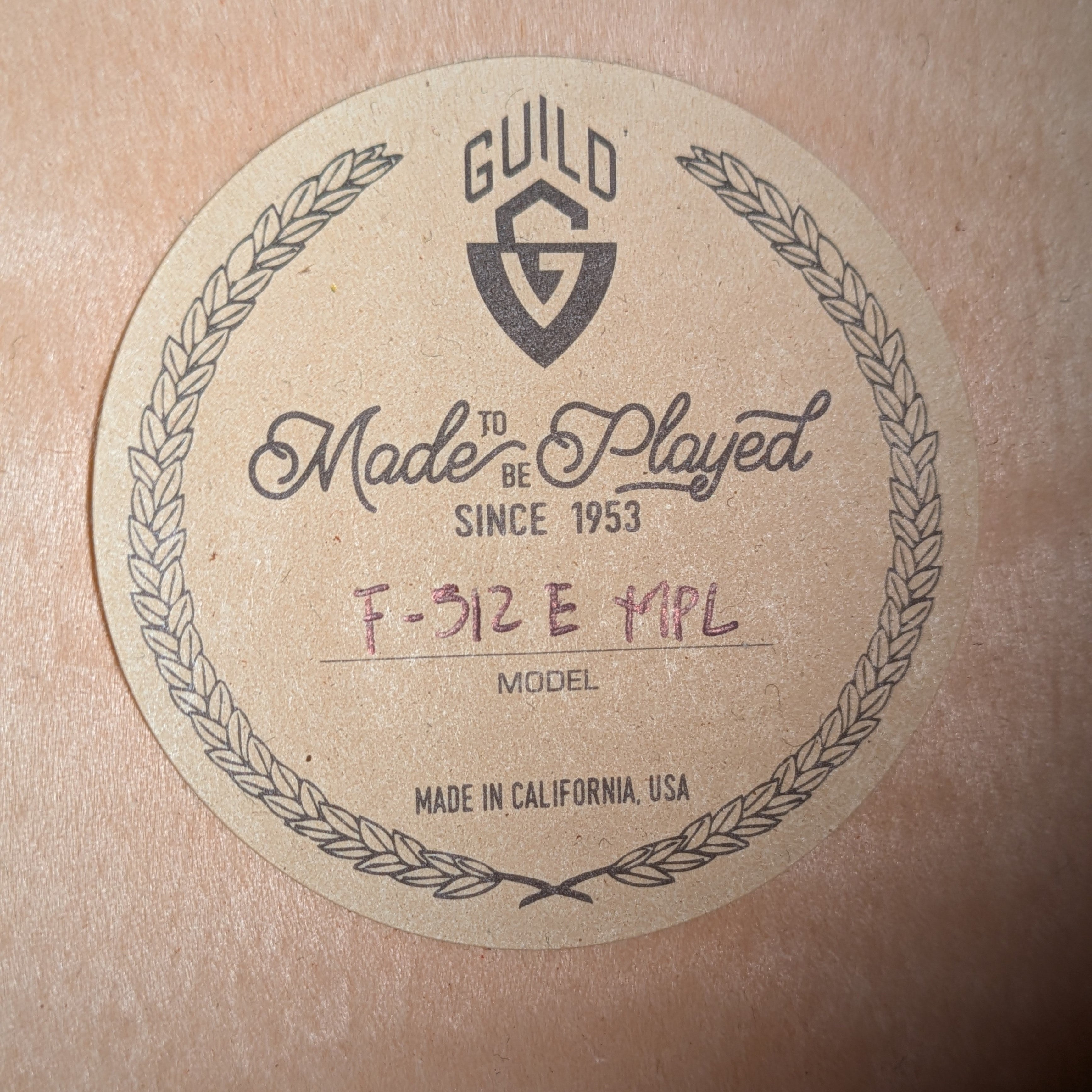 Guild USA F-512E