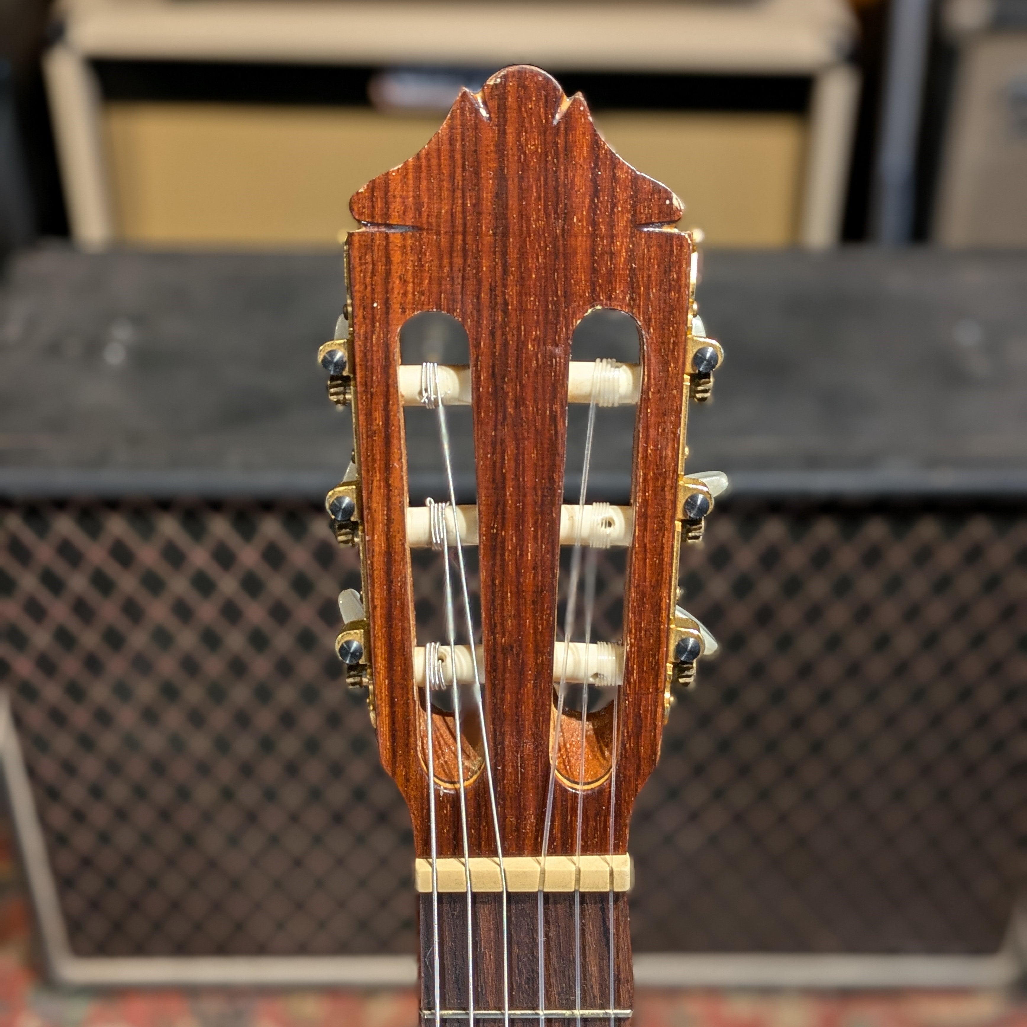 AZAHAR Modelo Palo Santo No 142