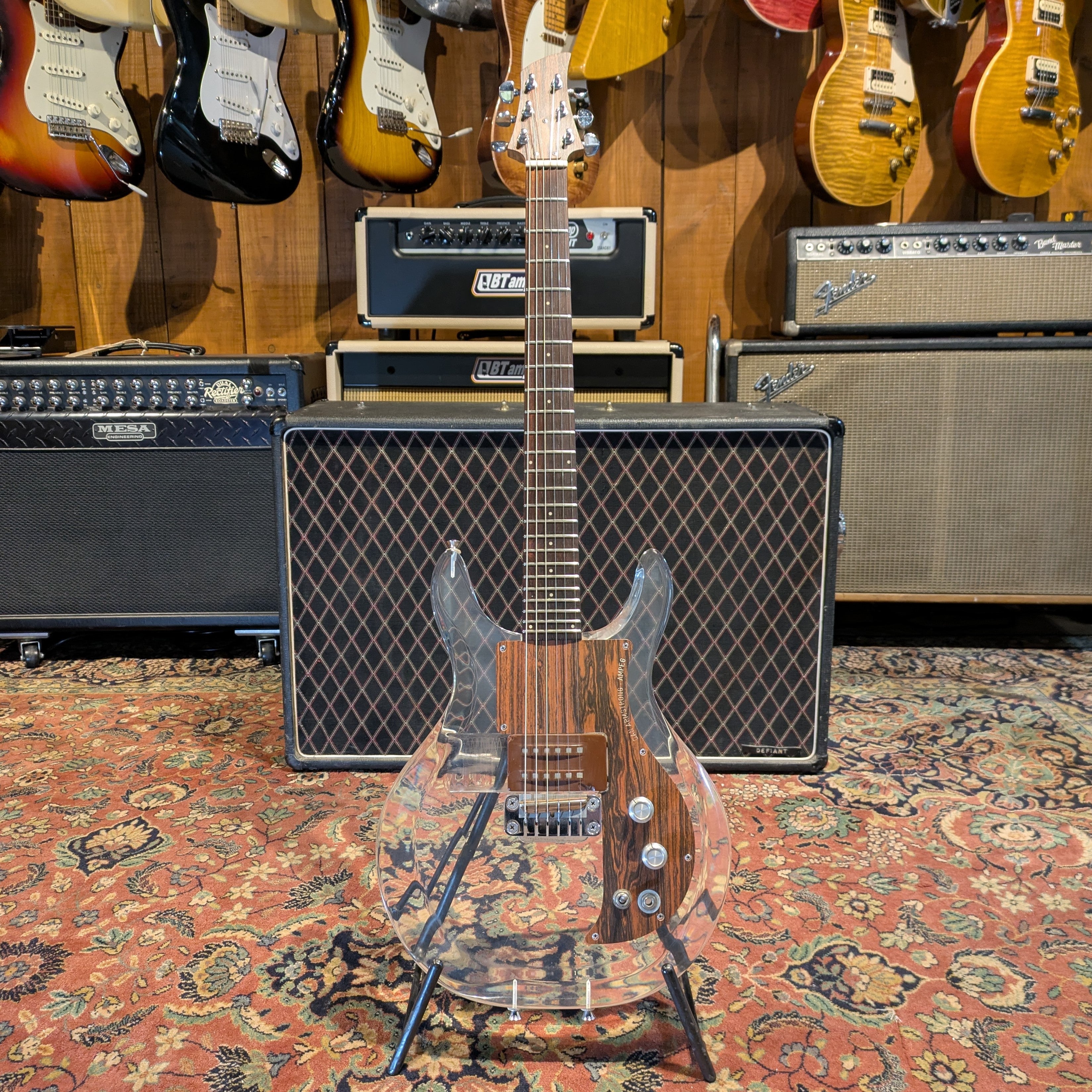 Ampeg Dan Armstrong Lucite Guitar 1971 - Clear