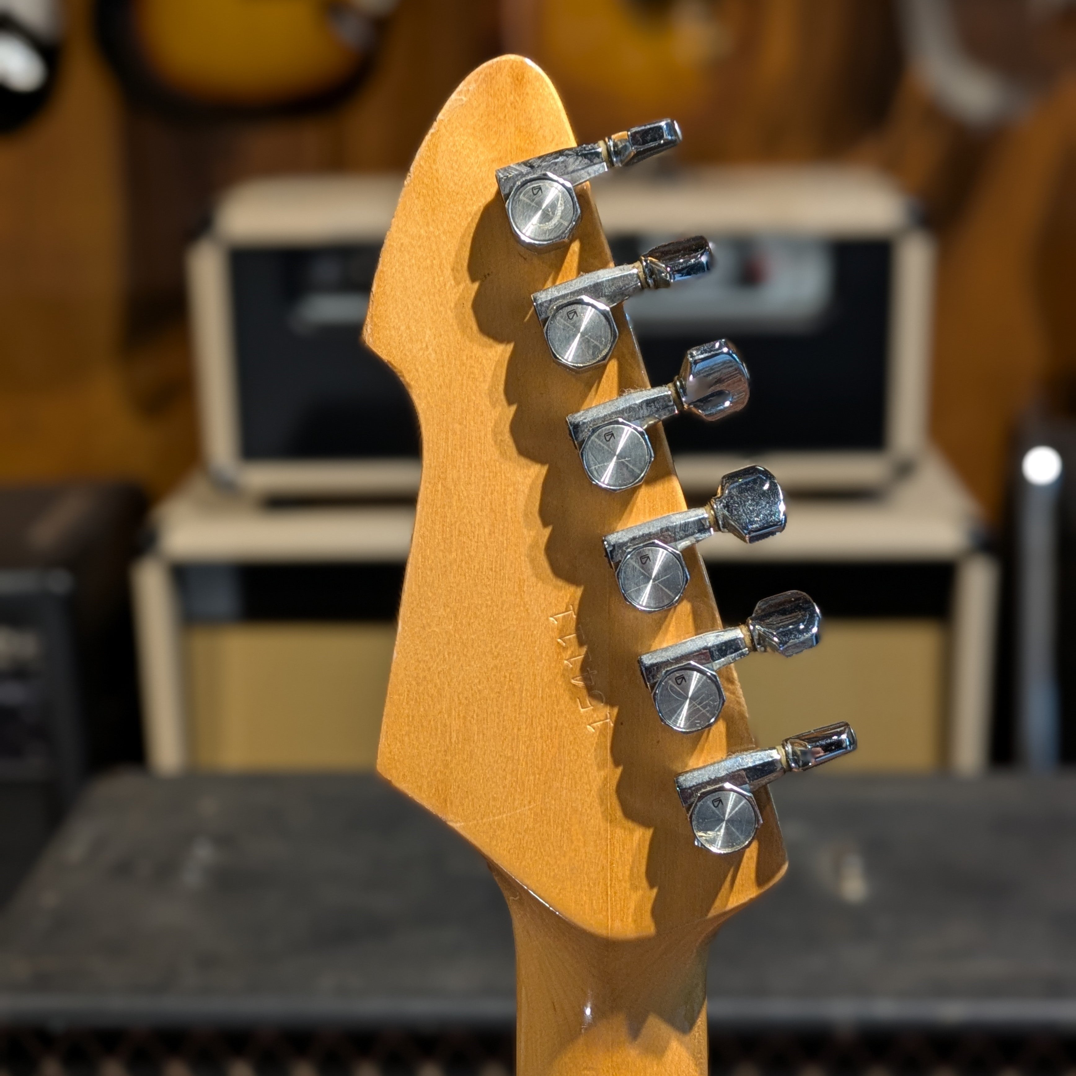 Peavey T-60 with Maple Fretboard 1978 - 1988 - Natural