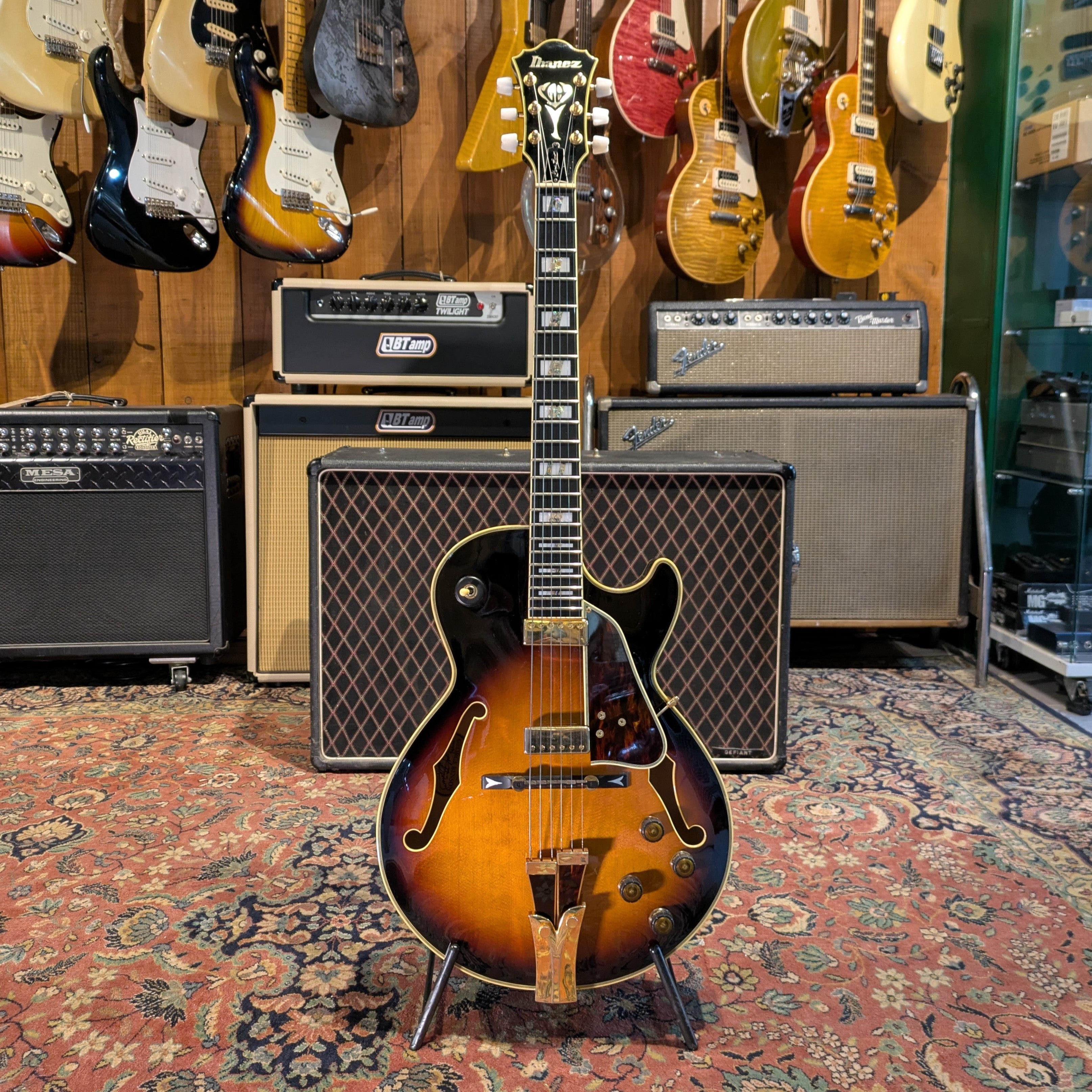 Ibanez GB10-BS George Benson Signature – Le Shop Lyon