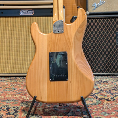 Fender American Deluxe Stratocaster with Rosewood Fretboard 2006