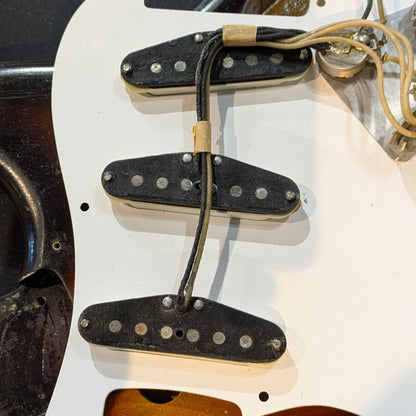 Fender Stratocaster 1958 - 3 Tone Sunburst