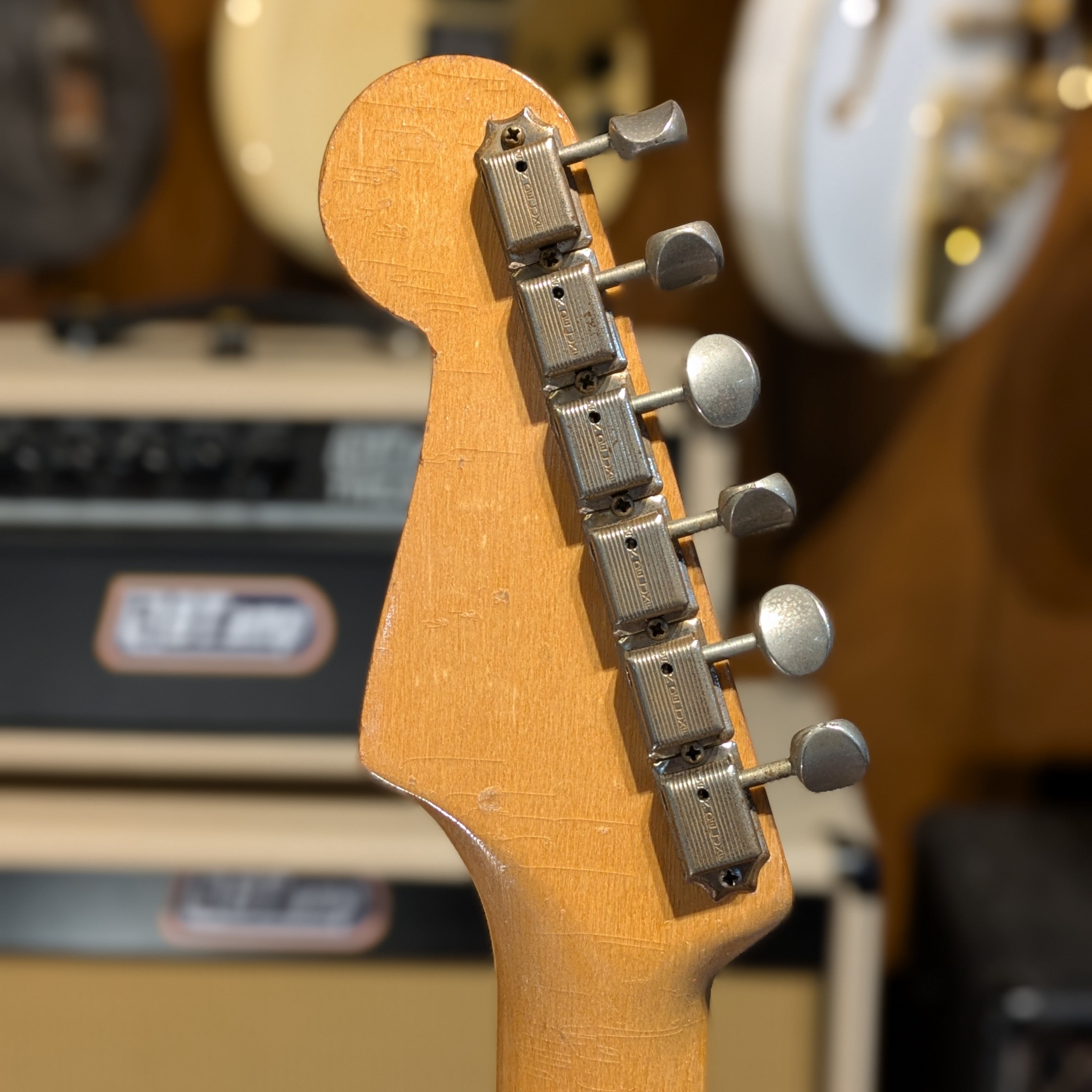 Fender Stratocaster 1958 - 3 Tone Sunburst