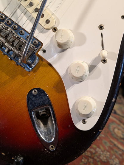 Fender Stratocaster 1958 - 3 Tone Sunburst