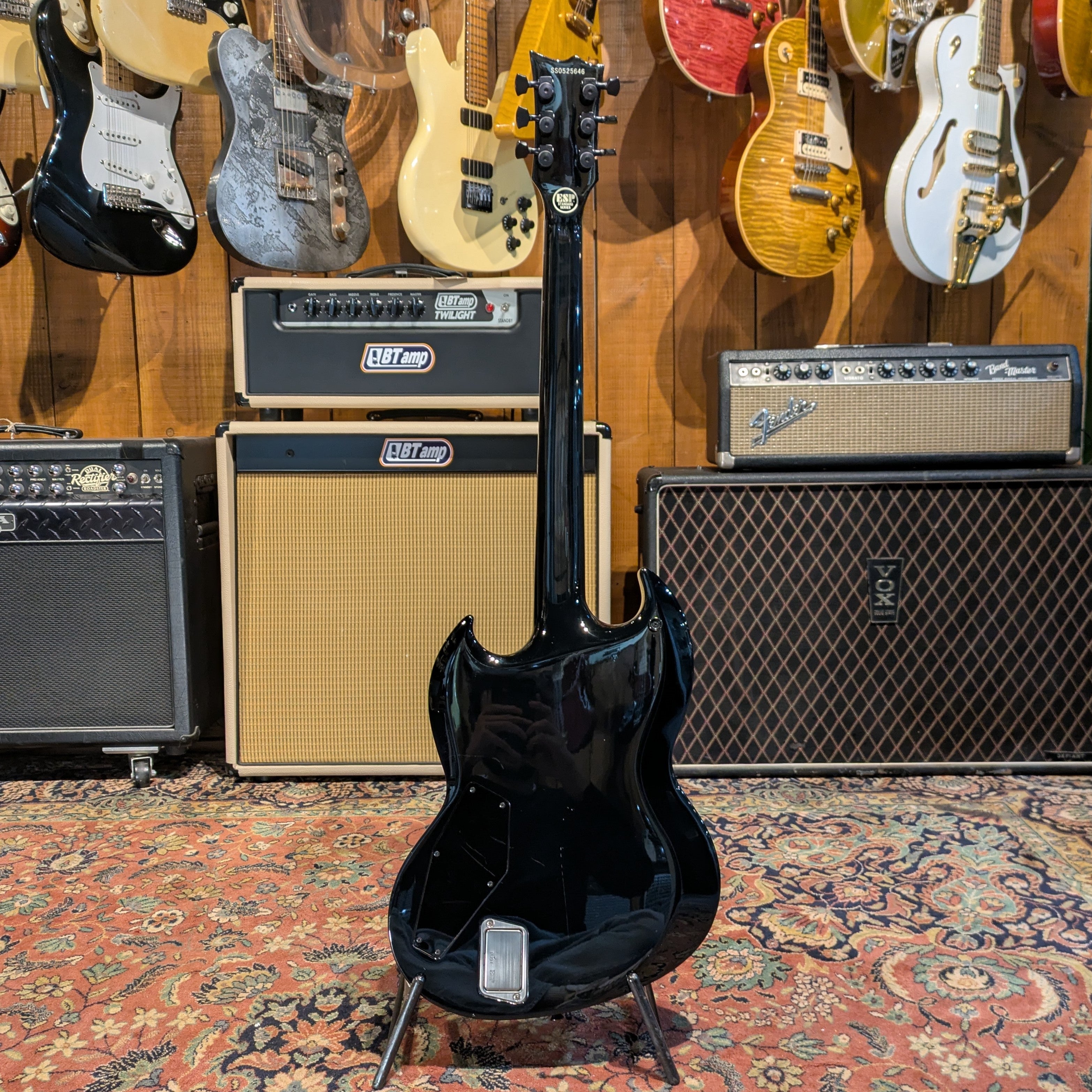 ESP LTD Viper Standard - Black - Made in Japan