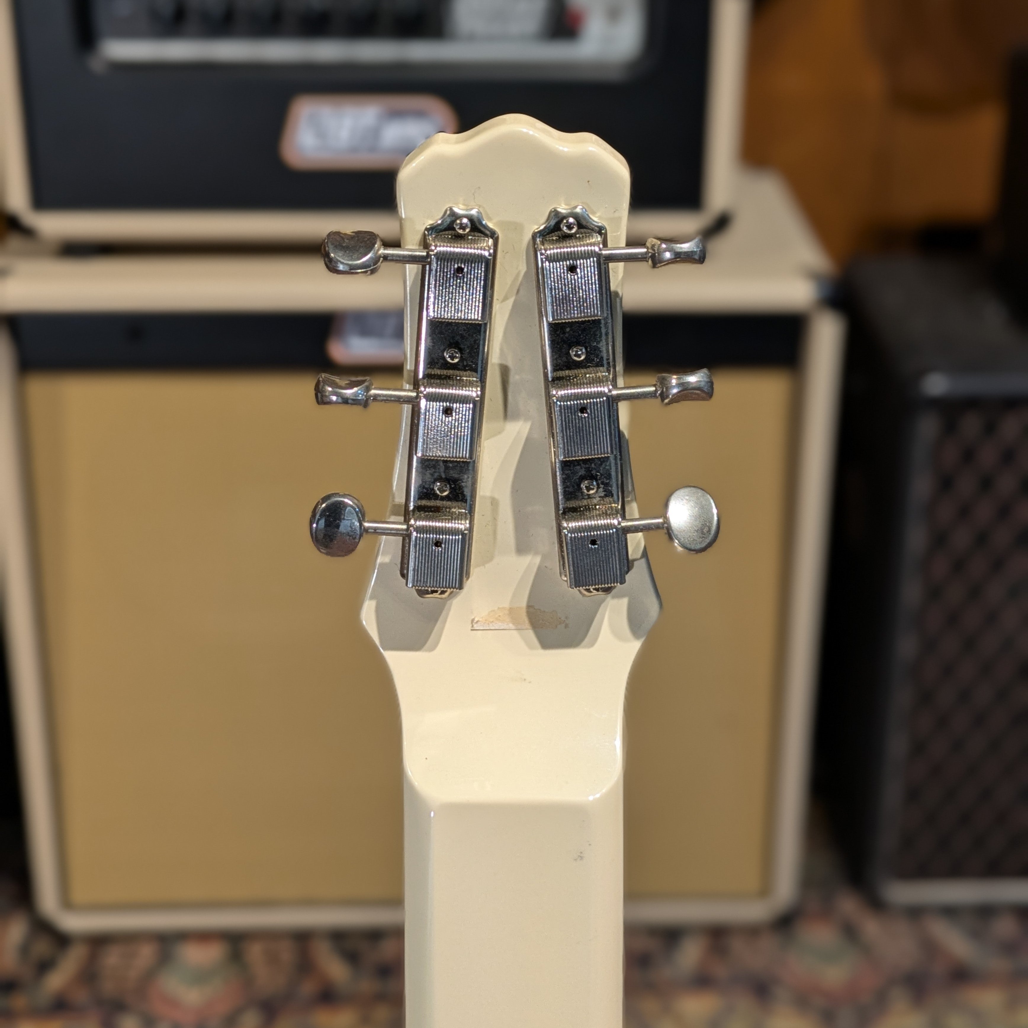 Electro Hawaiian ® Junior Antique White