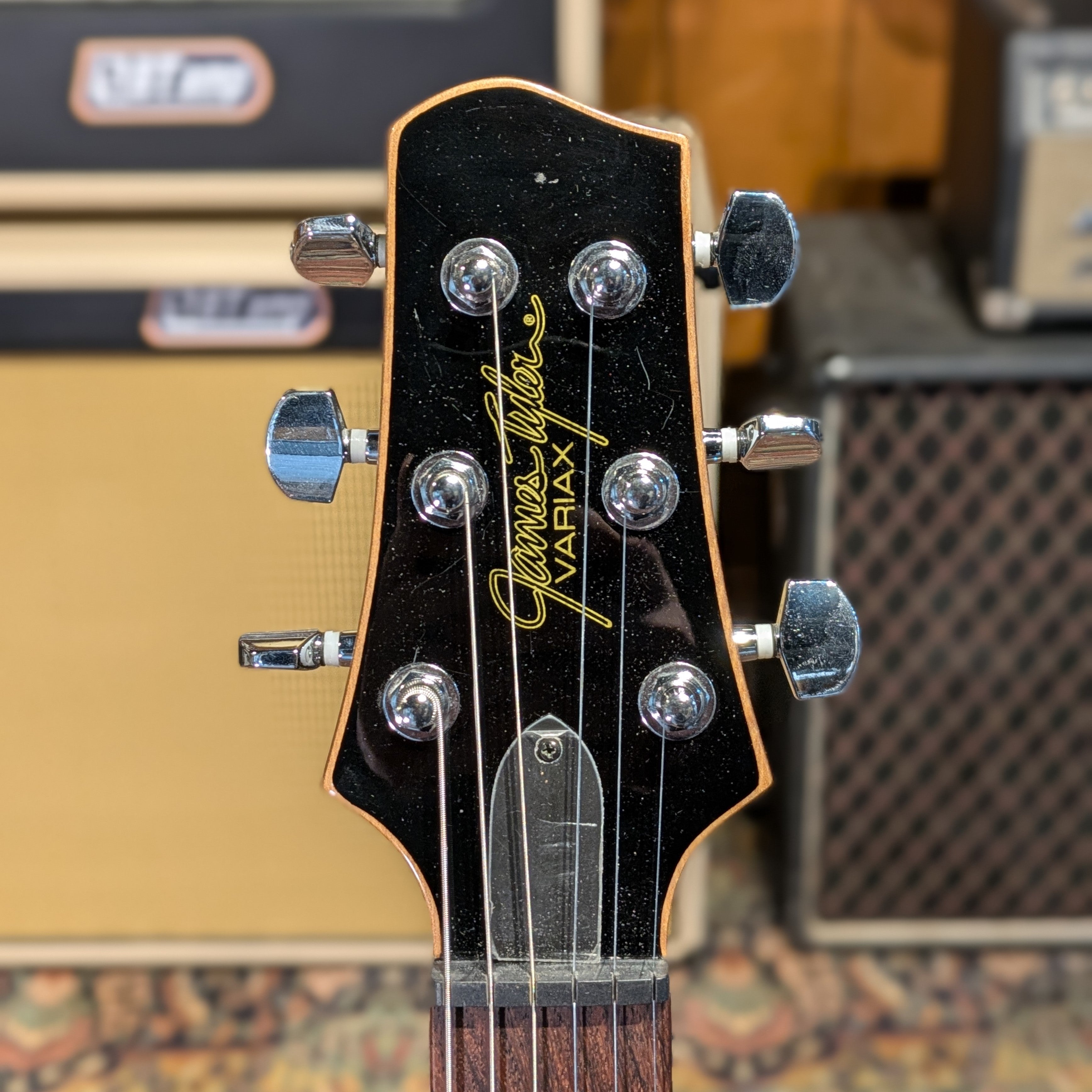 Line 6 JTV-59 James Tyler Variax – Le Shop Lyon
