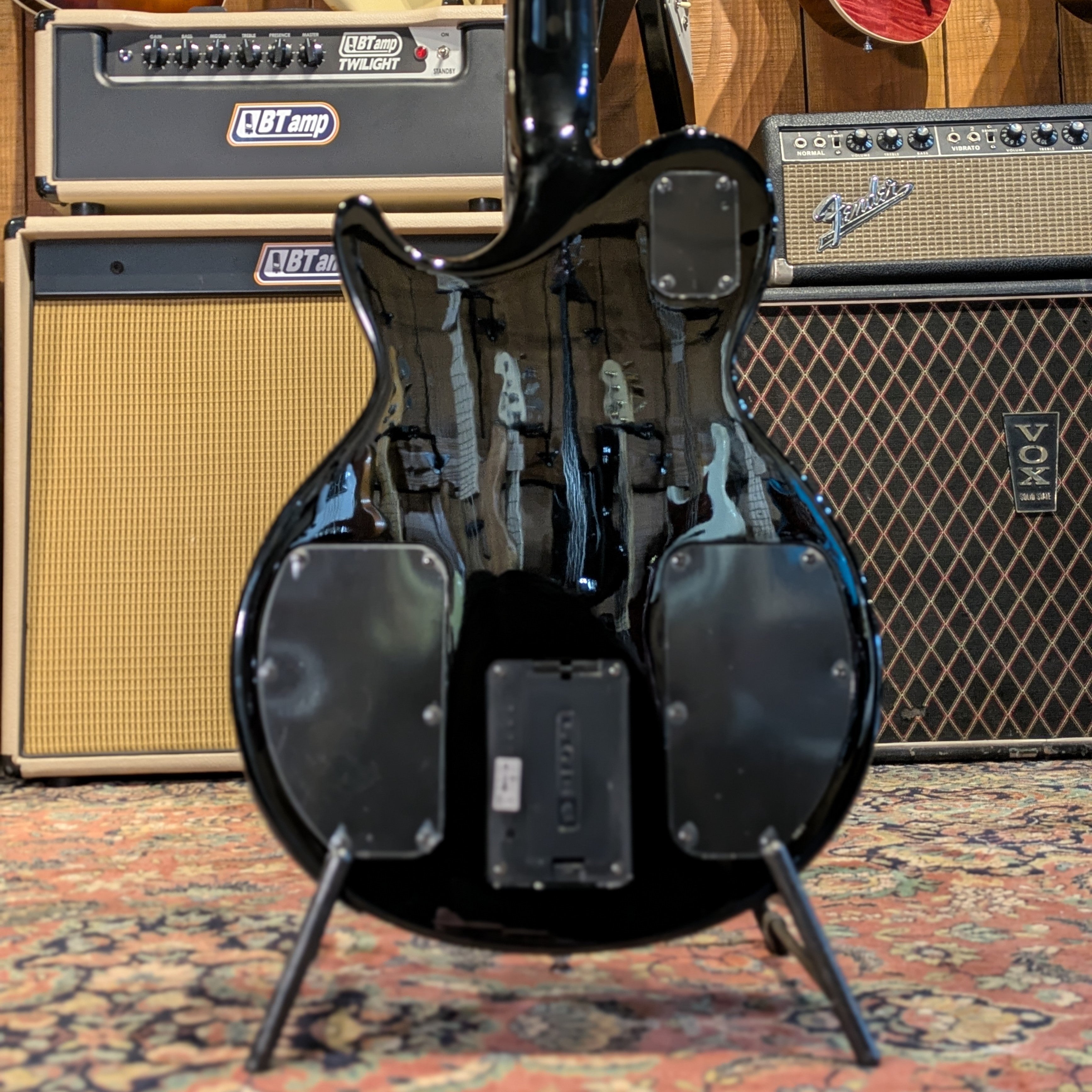Line 6 JTV-59 James Tyler Variax – Le Shop Lyon