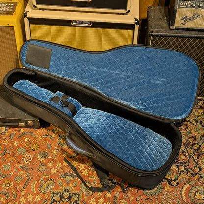Reunion Blues RBC3 Classical Case