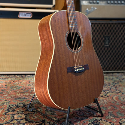 Seagull S6 Mahogany Deluxe A/E - Natural