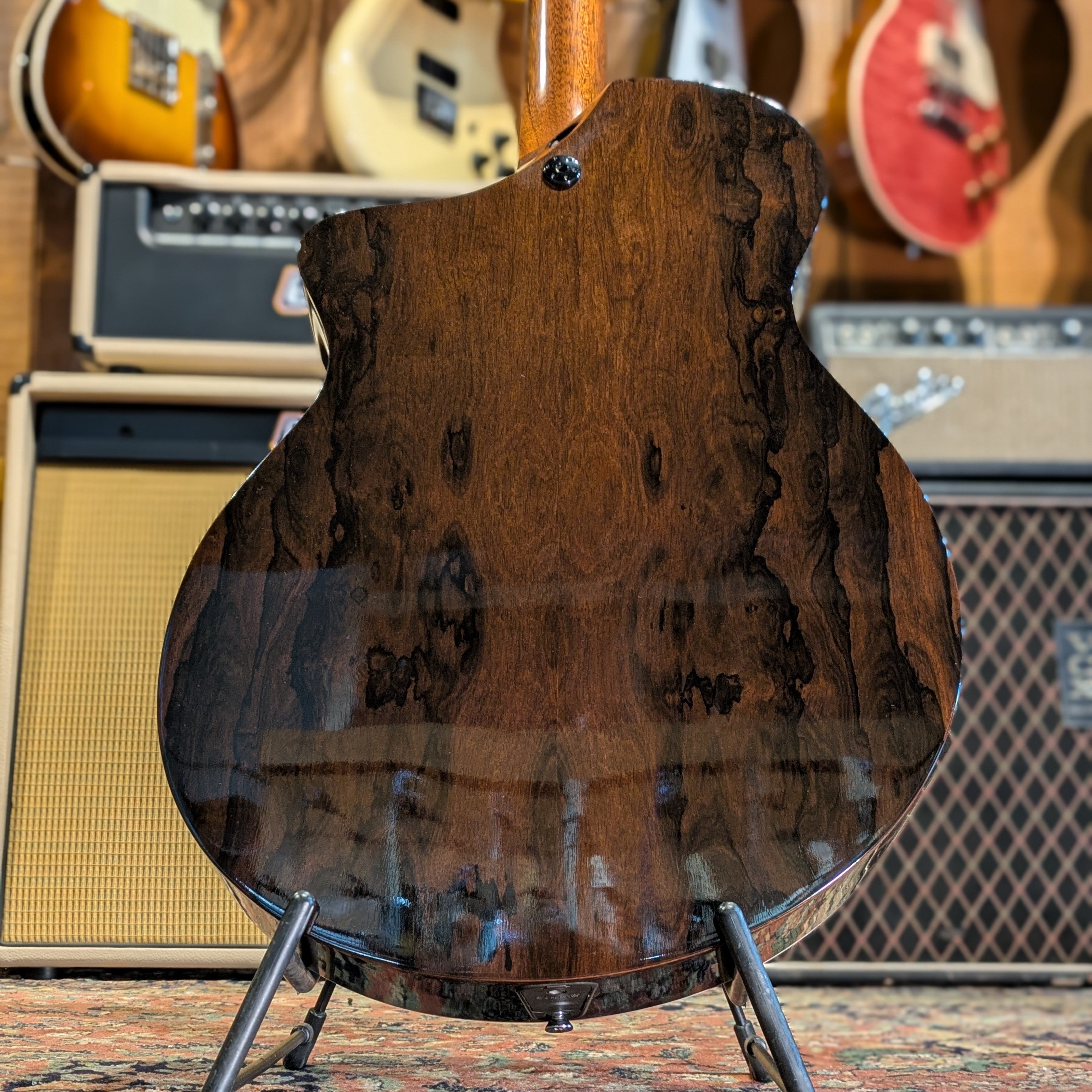 Martin Road Series SC-13E Special 2022 - Present - Sunburst