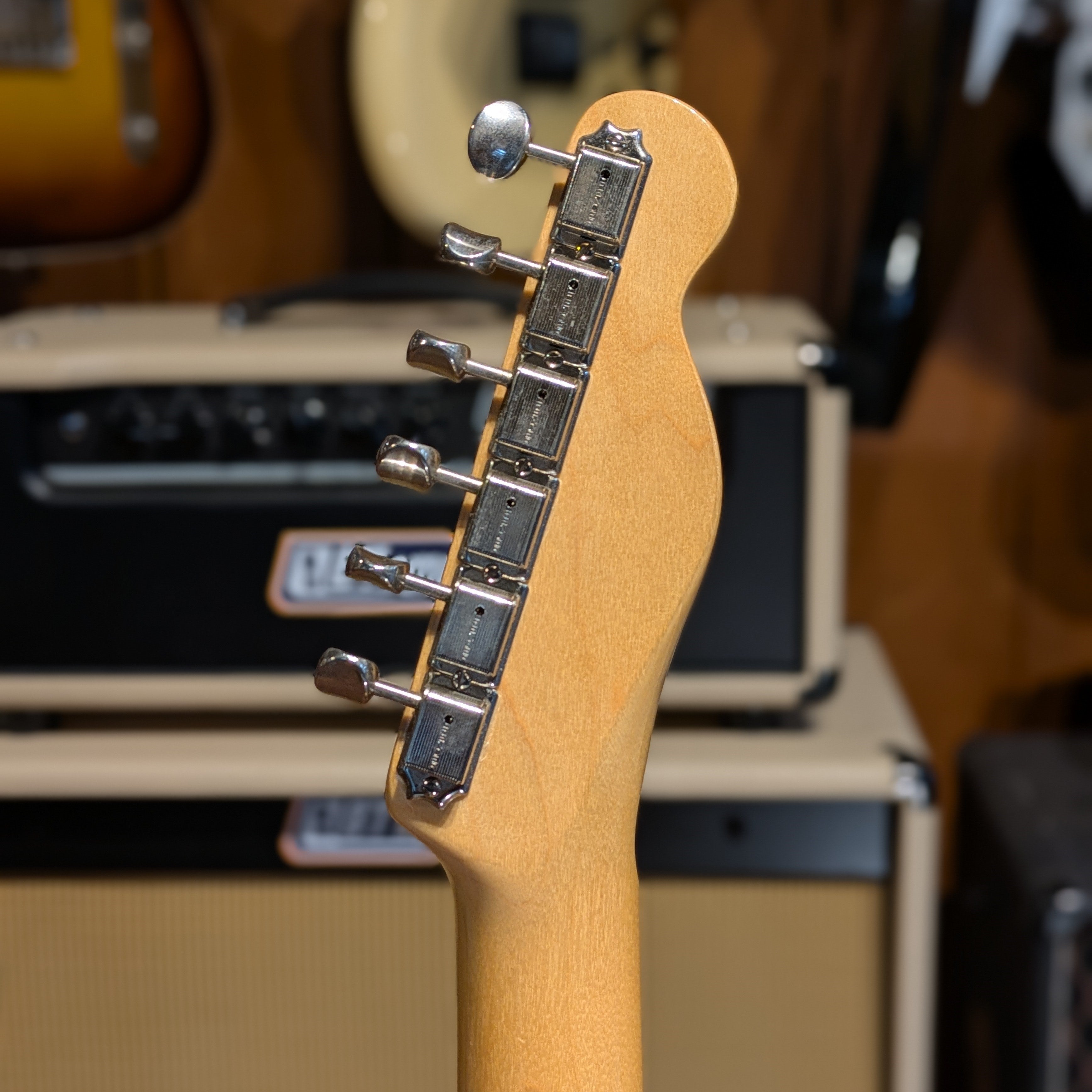 Fender American Vintage '52 Telecaster Left-Handed 2017 - Butterscotch Blonde