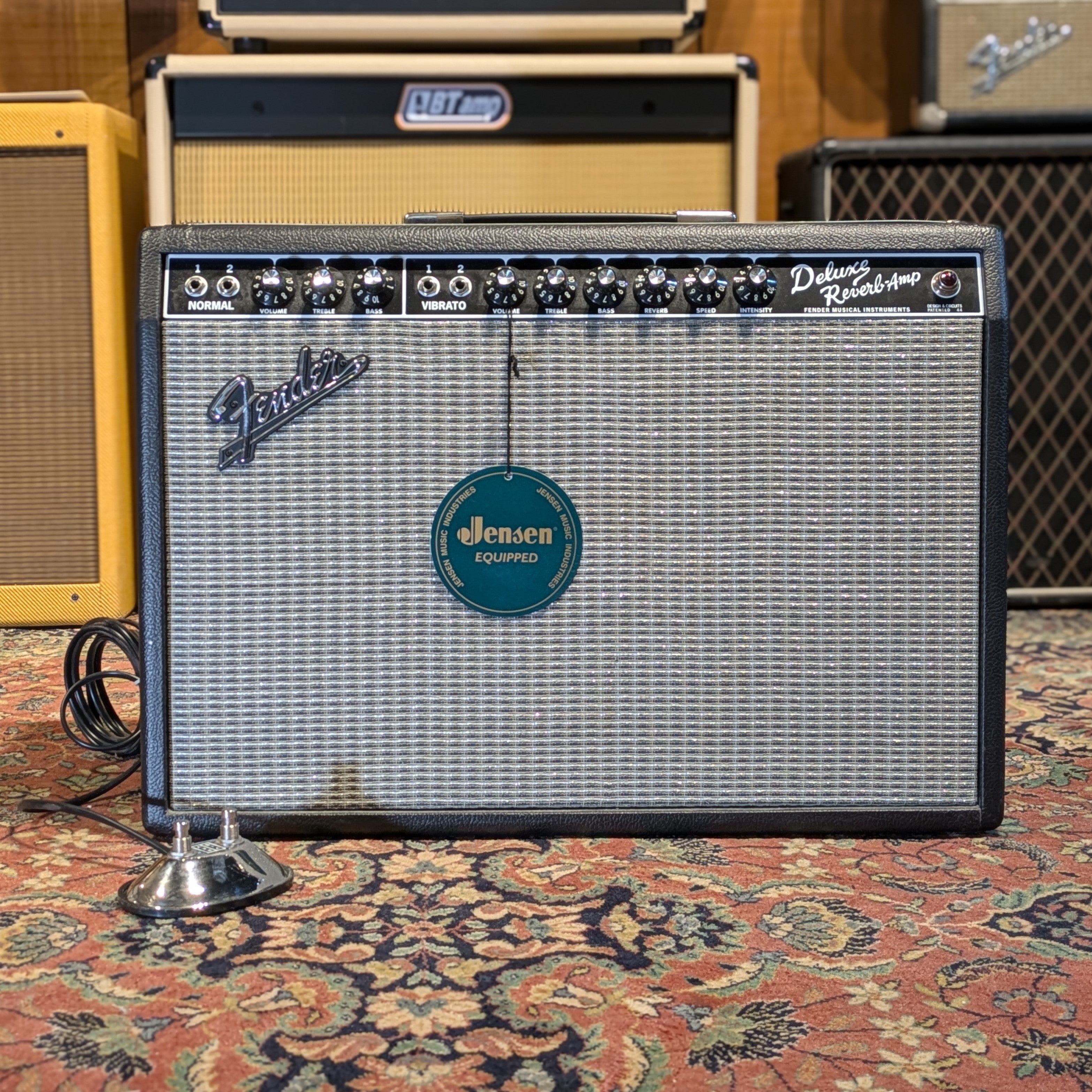 Fender '65 Deluxe Reverb Reissue 22-Watt 1x12" Guitar Combo - Black