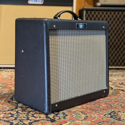 Fender Blues Junior III 15-Watt 1x12" Guitar Combo - Black