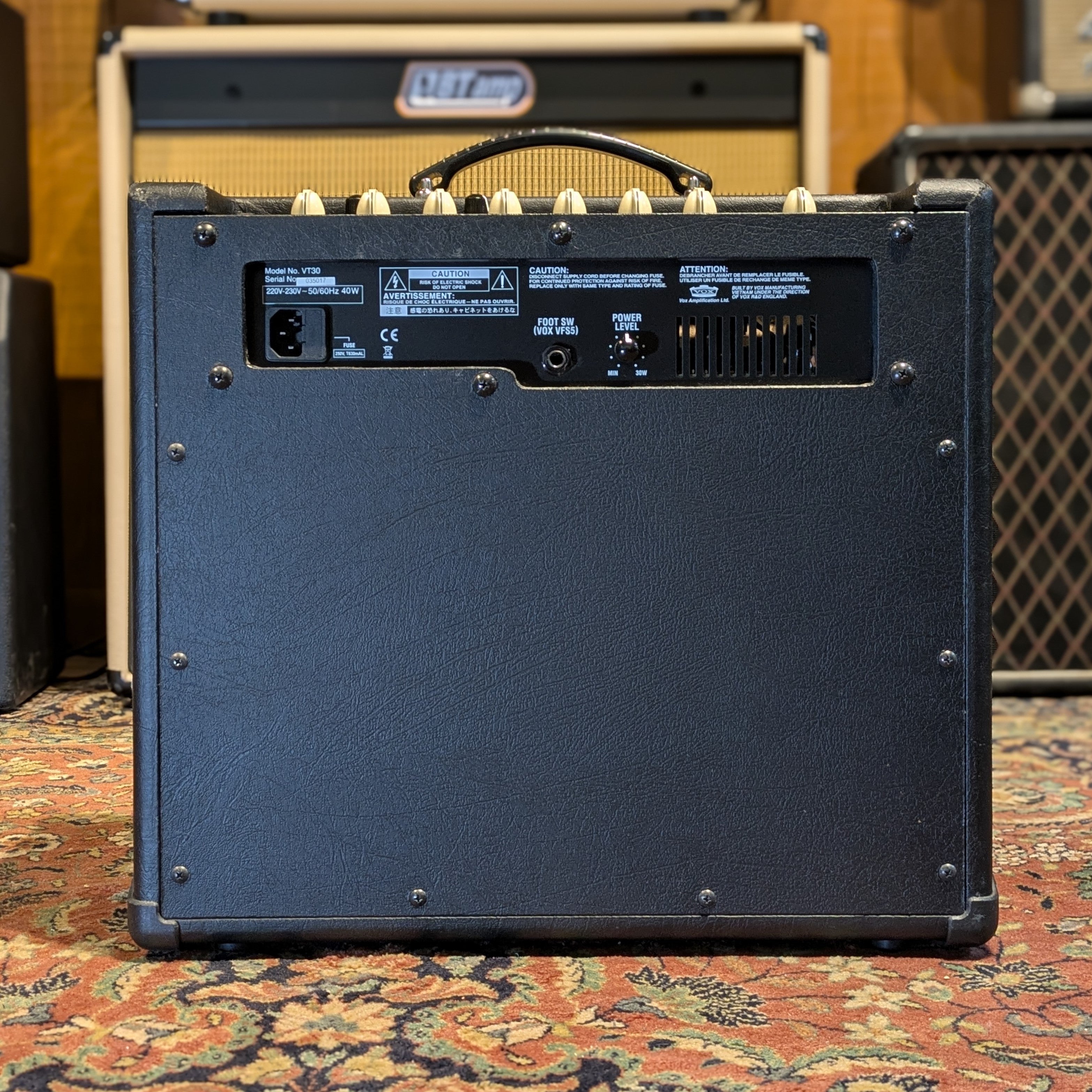 Vox Valvetronix AD30VT 30-Watt 1x10 Modeling Guitar Combo - Black