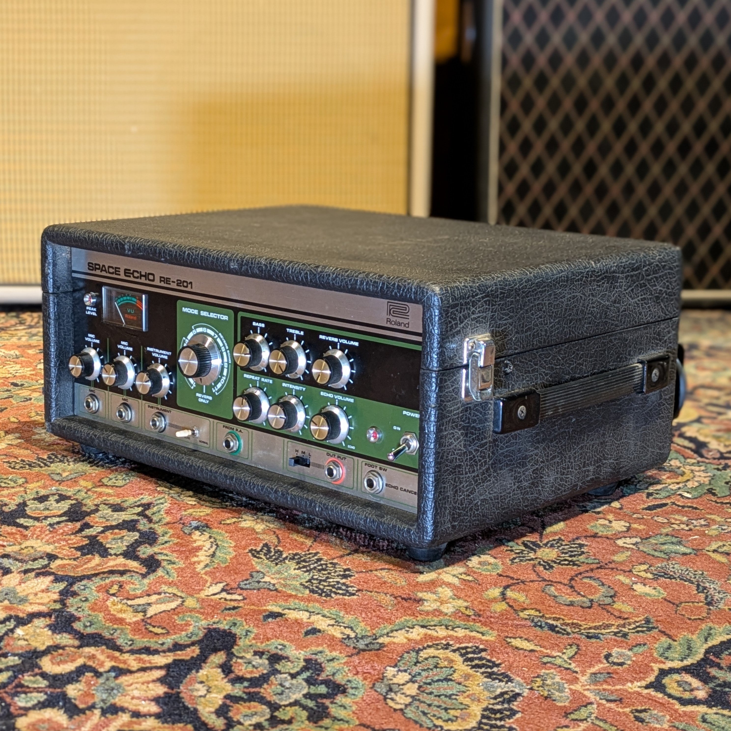 Roland RE-201 Space Echo Tape Delay / Reverb (Serviced) 1974
