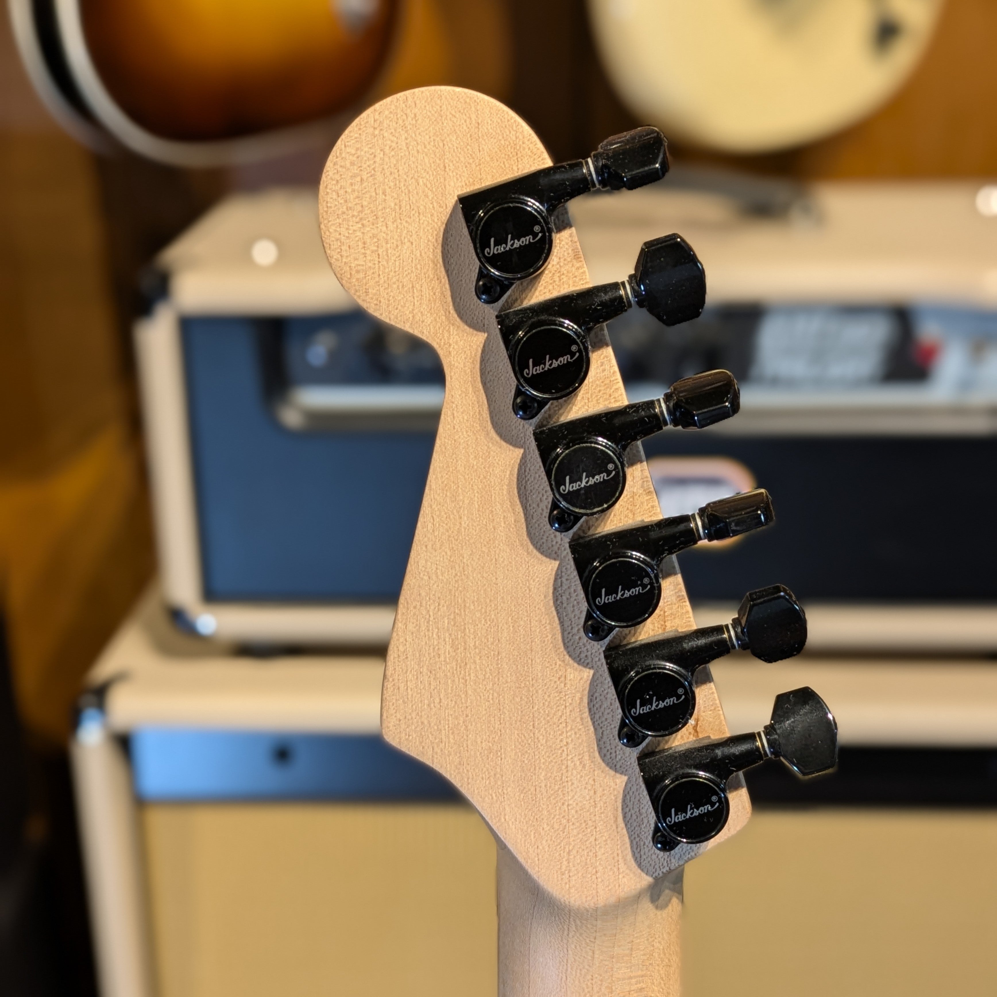 Jackson USA Select Series Adrian Smith Signature San Dimas Dinky DK with Maple Fretboard 2009 - 2020 - Snow White