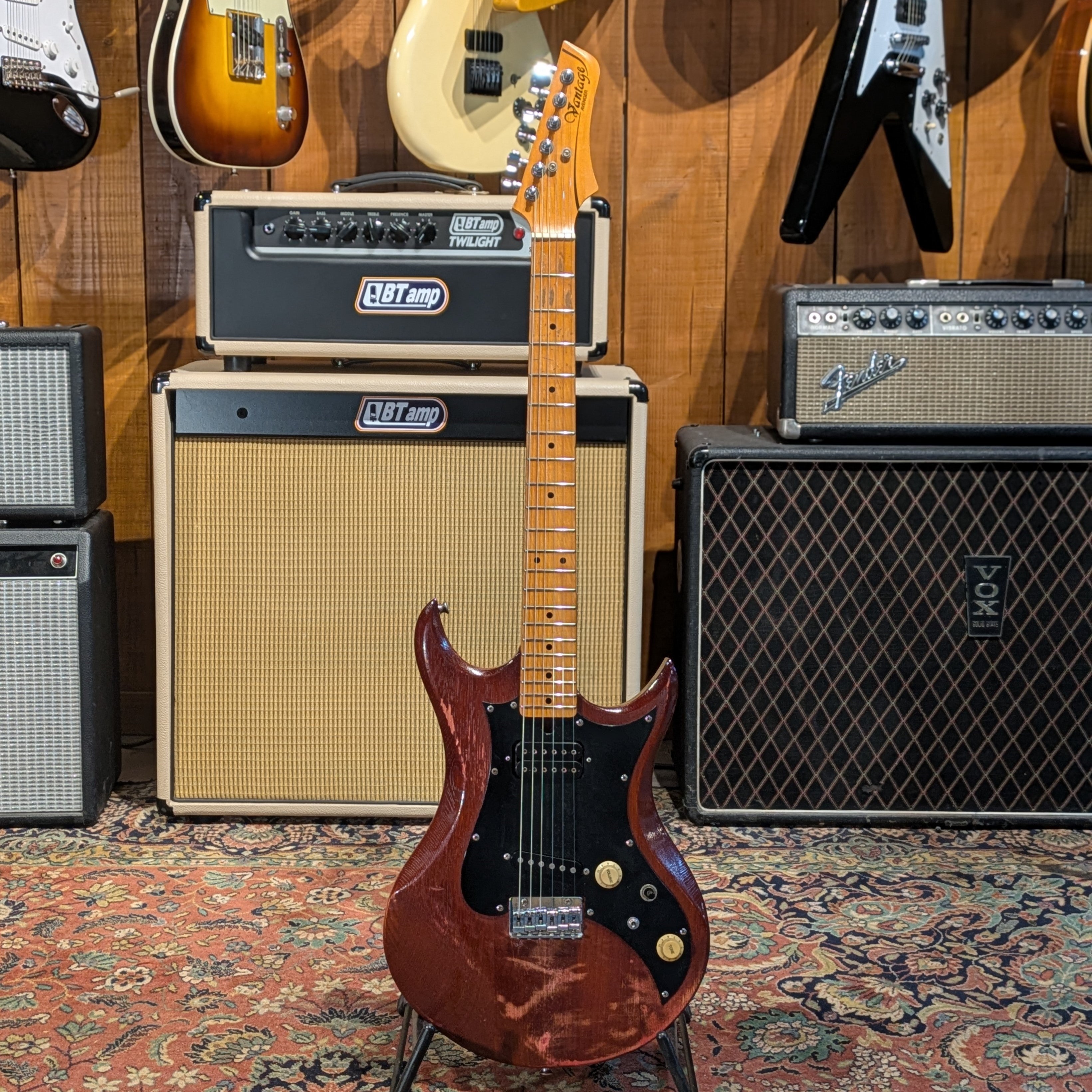 VANTAGE Avenger AV315