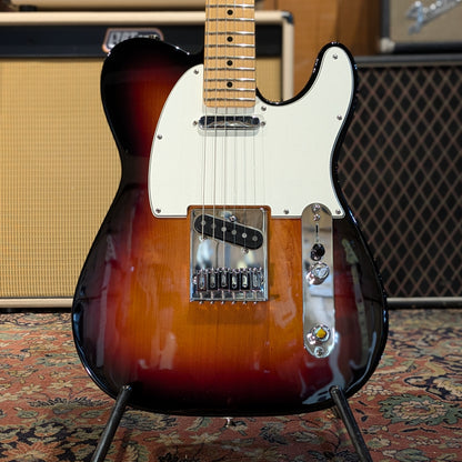 Fender Player Telecaster with Maple Fretboard - 2019 - 3-Color Sunburst