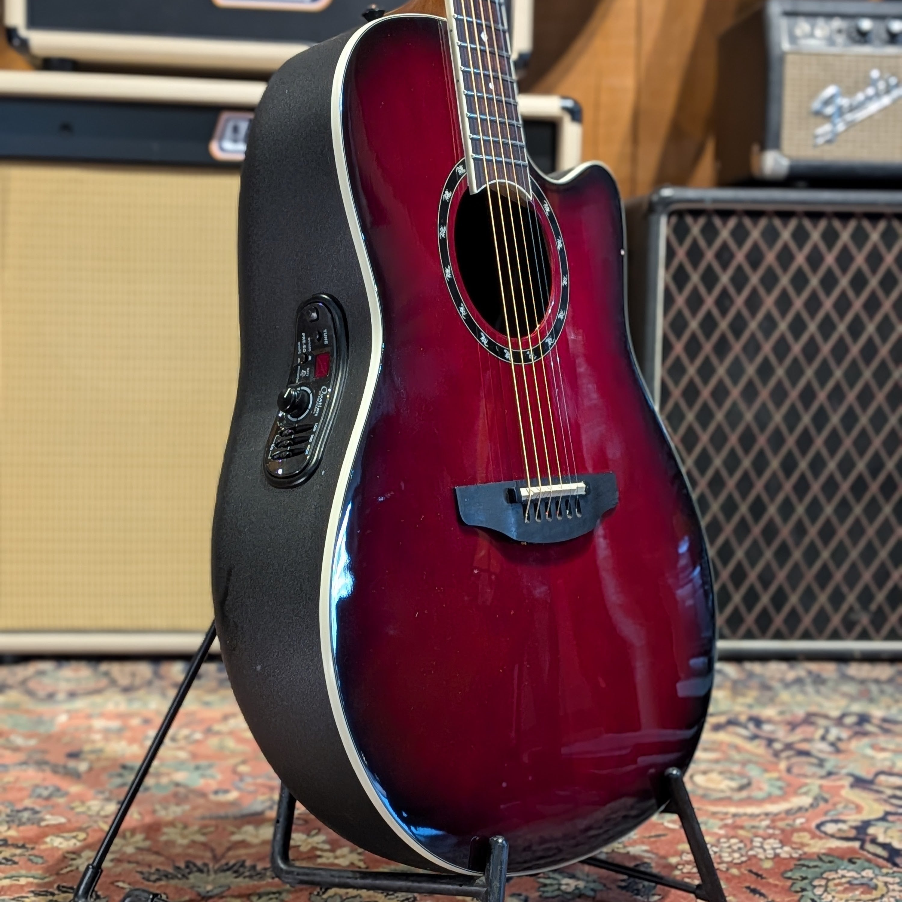 Ovation Pro Series 2771AX-CCB-G - Cherry Burst