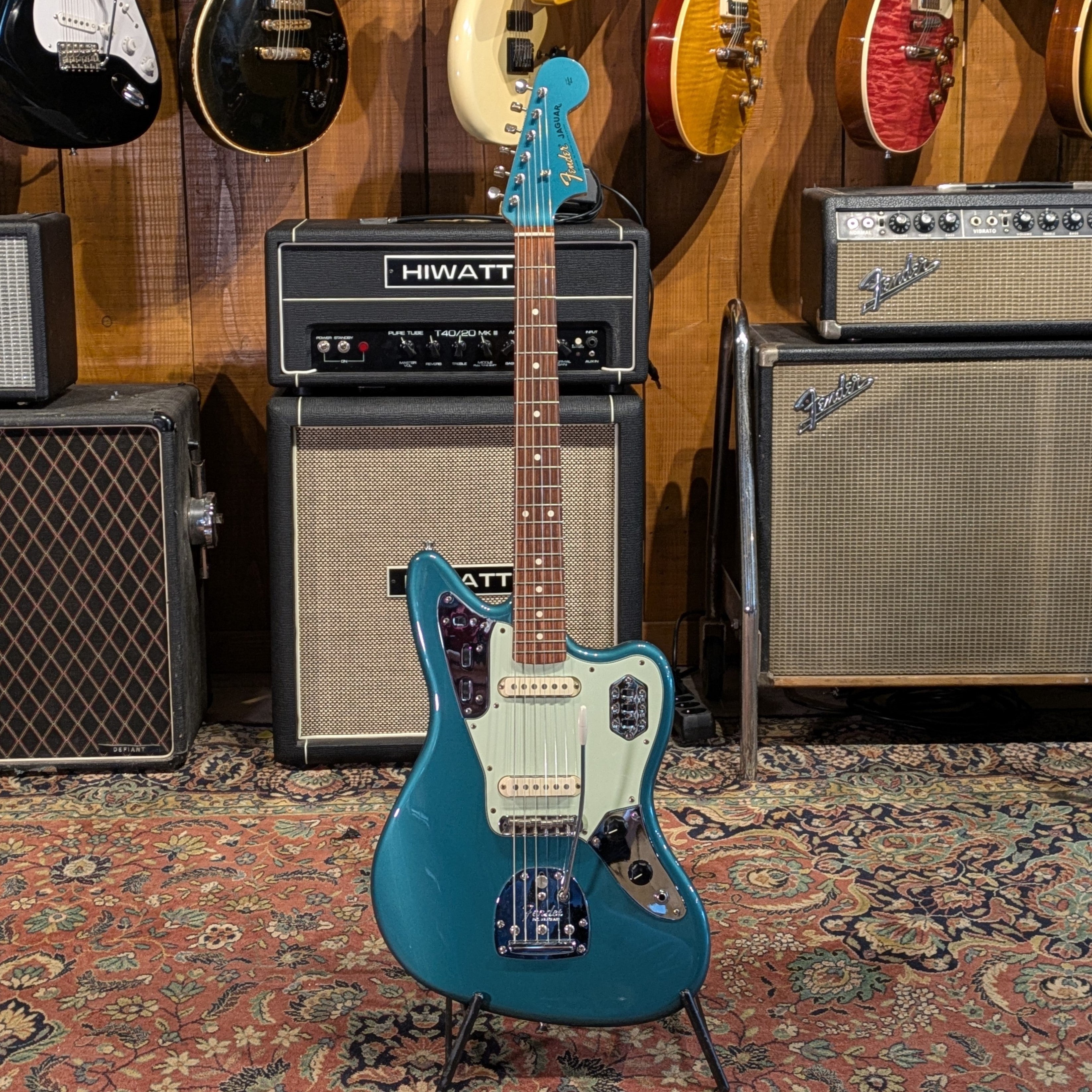 Fender Vintera '60s Jaguar with Fender AM Tremolo and Mustang Bridge 2019 - Ocean Turquoise