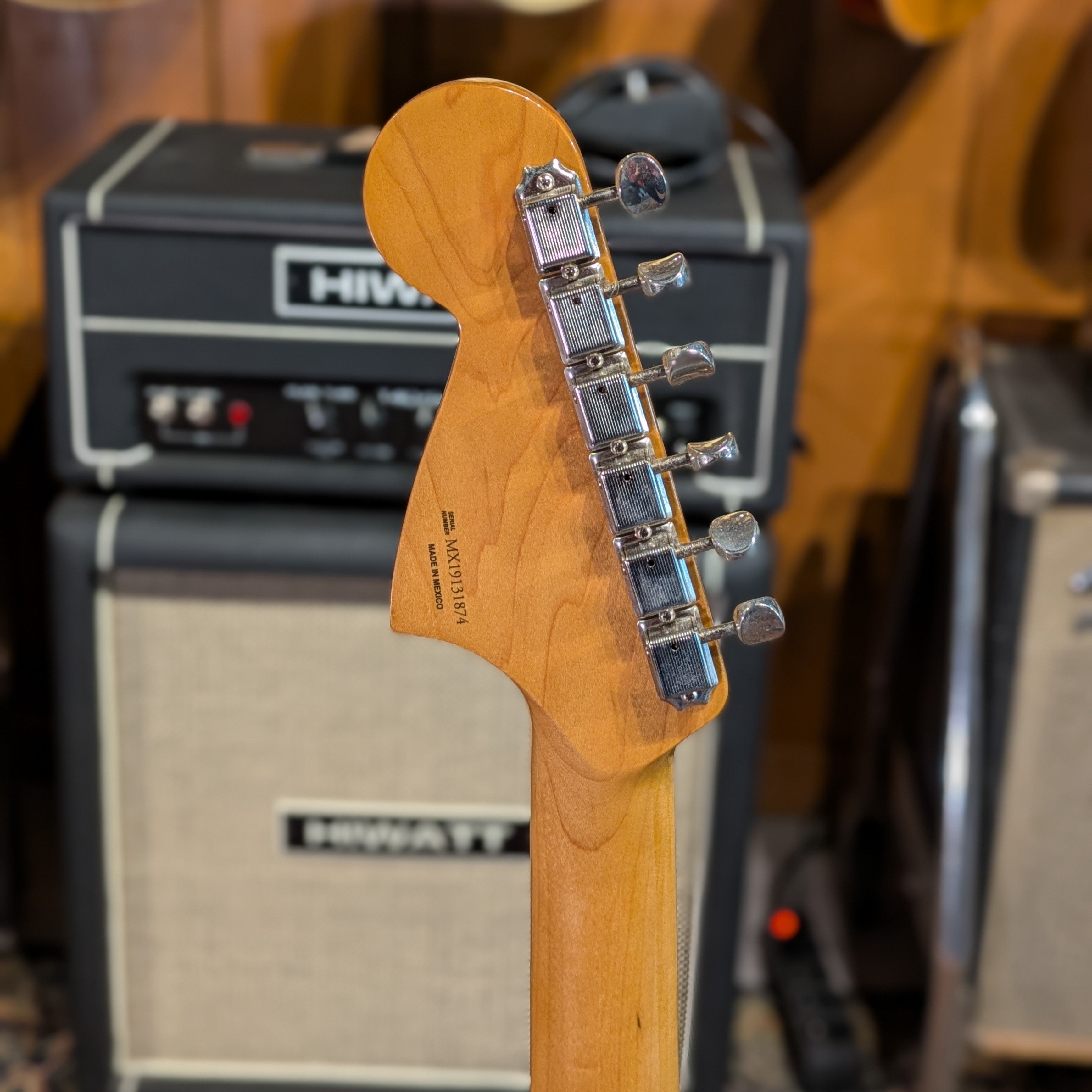 Fender Vintera '60s Jaguar with Fender AM Tremolo and Mustang Bridge 2019 - Ocean Turquoise