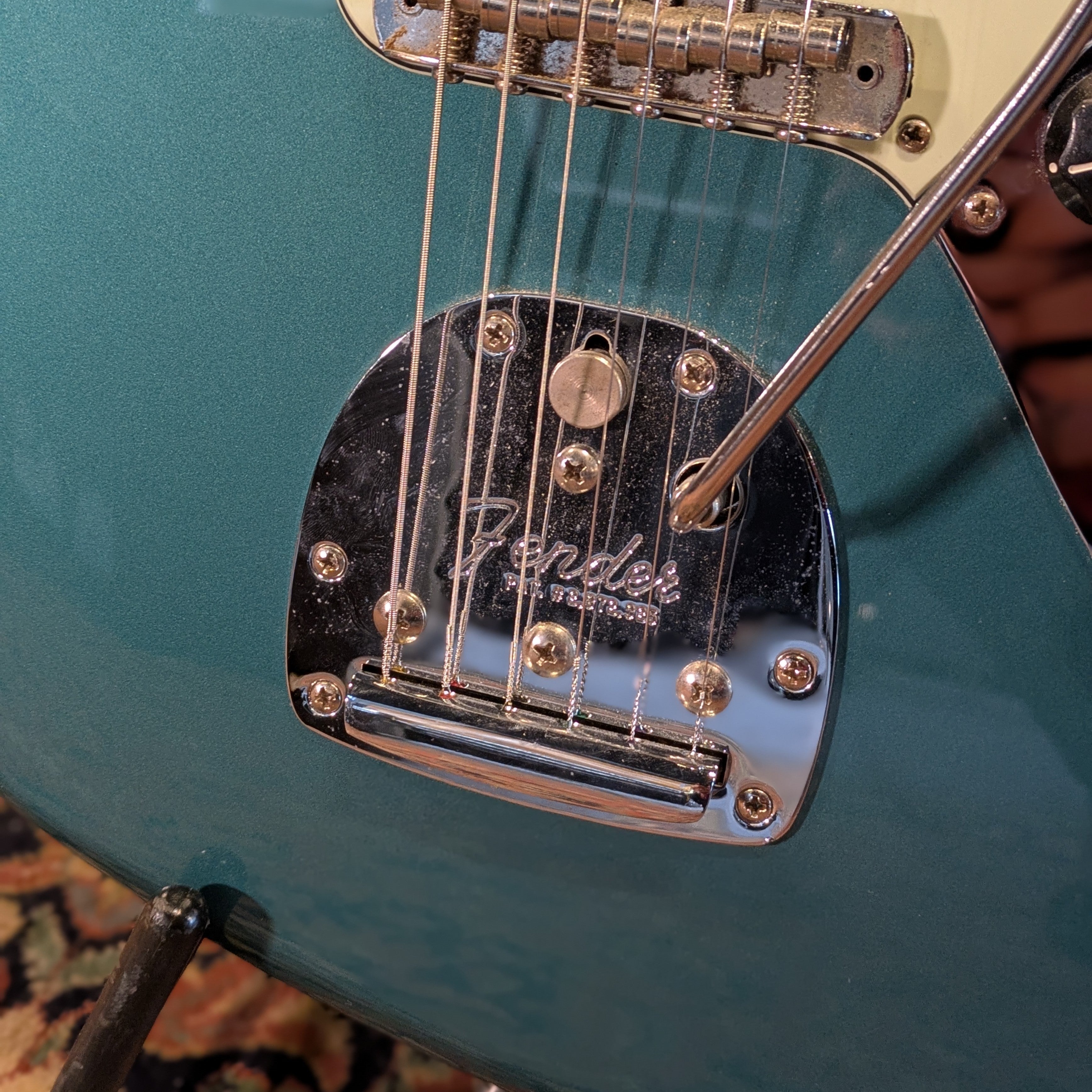 Fender Vintera '60s Jaguar with Fender AM Tremolo and Mustang Bridge 2019 - Ocean Turquoise