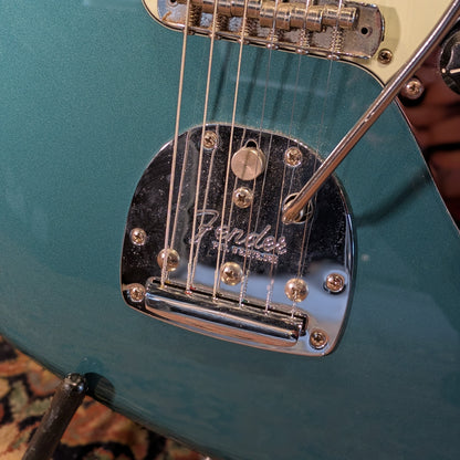 Fender Vintera '60s Jaguar with Fender AM Tremolo and Mustang Bridge 2019 - Ocean Turquoise