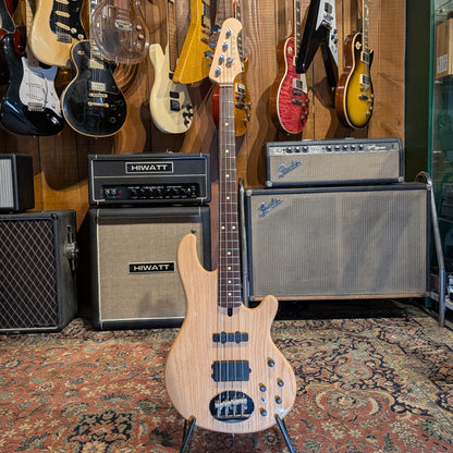 Lakland Skyline 44-02 Deluxe Bass Natural