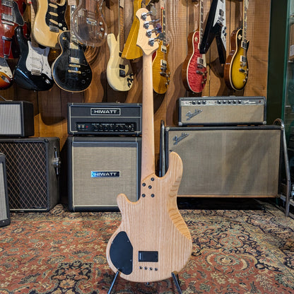 Lakland Skyline 44-02 Deluxe Bass Natural