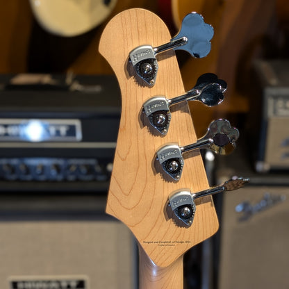 Lakland Skyline 44-02 Deluxe Bass Natural