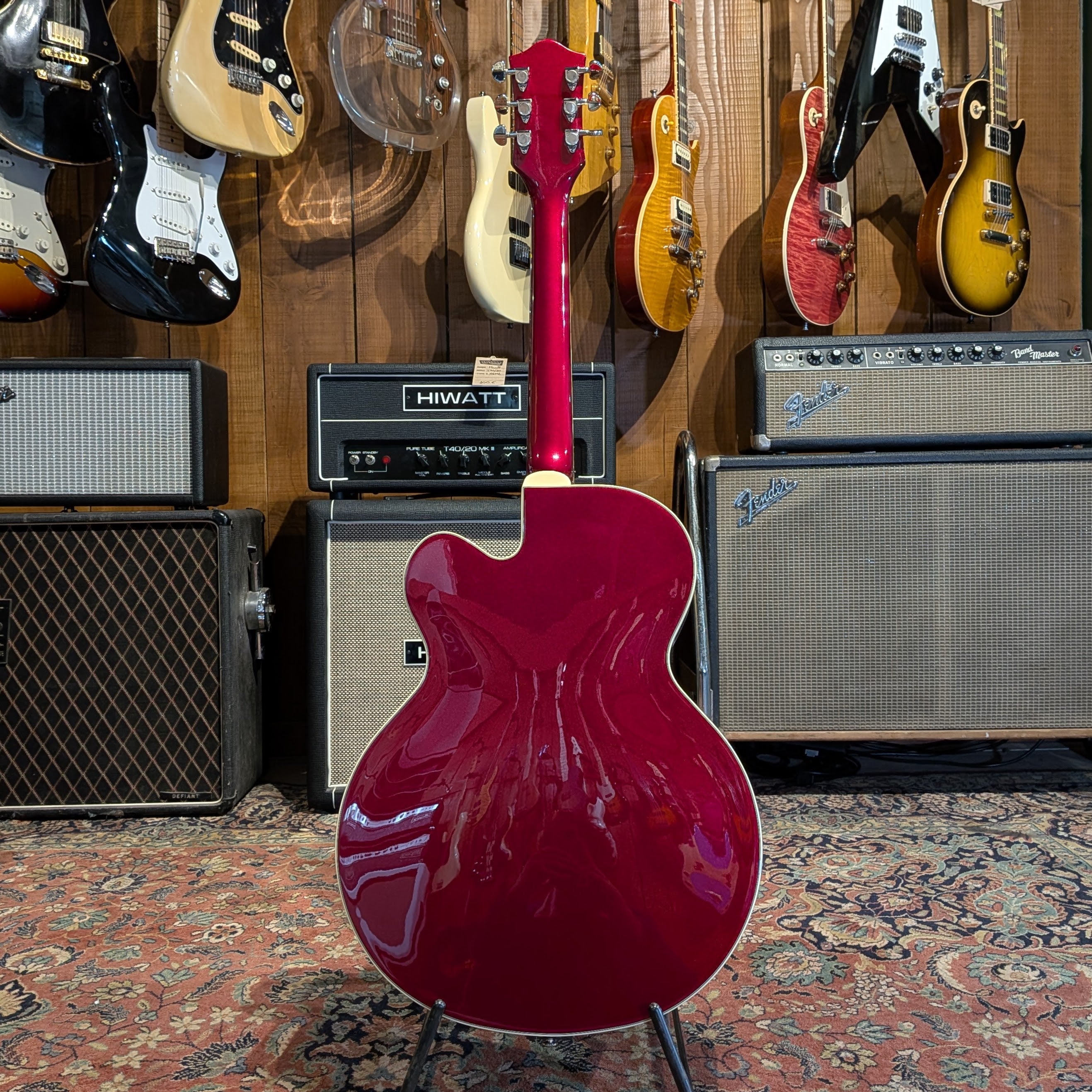 Gretsch G2420T Streamliner Hollow Body, Bigsby - Candy Apple Red