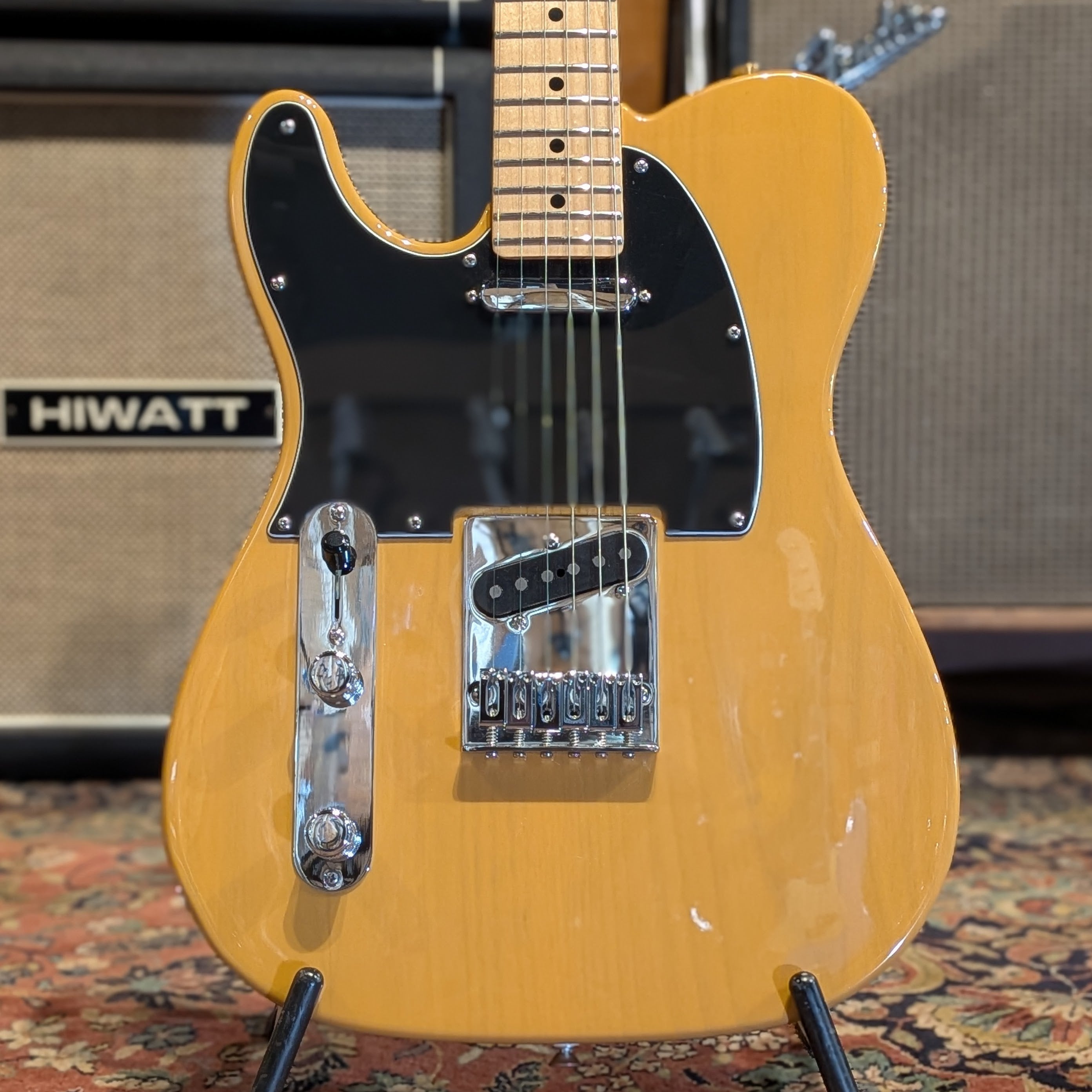 Fender Player Telecaster Left-Handed with Maple Fretboard 2022 - Butterscotch Blonde