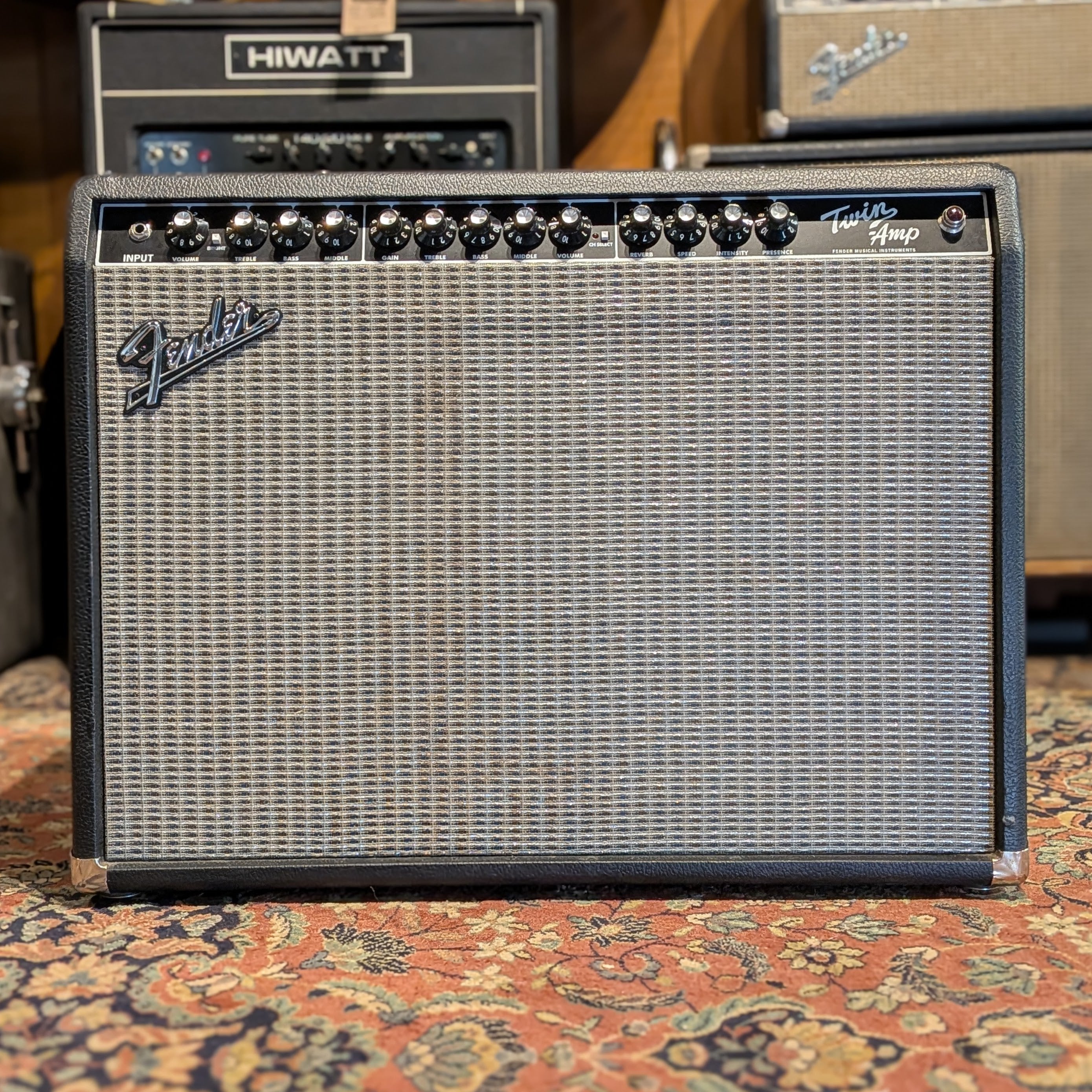 Fender Twin-Amp 2-Channel 100-Watt 2x12" Guitar Combo - Black