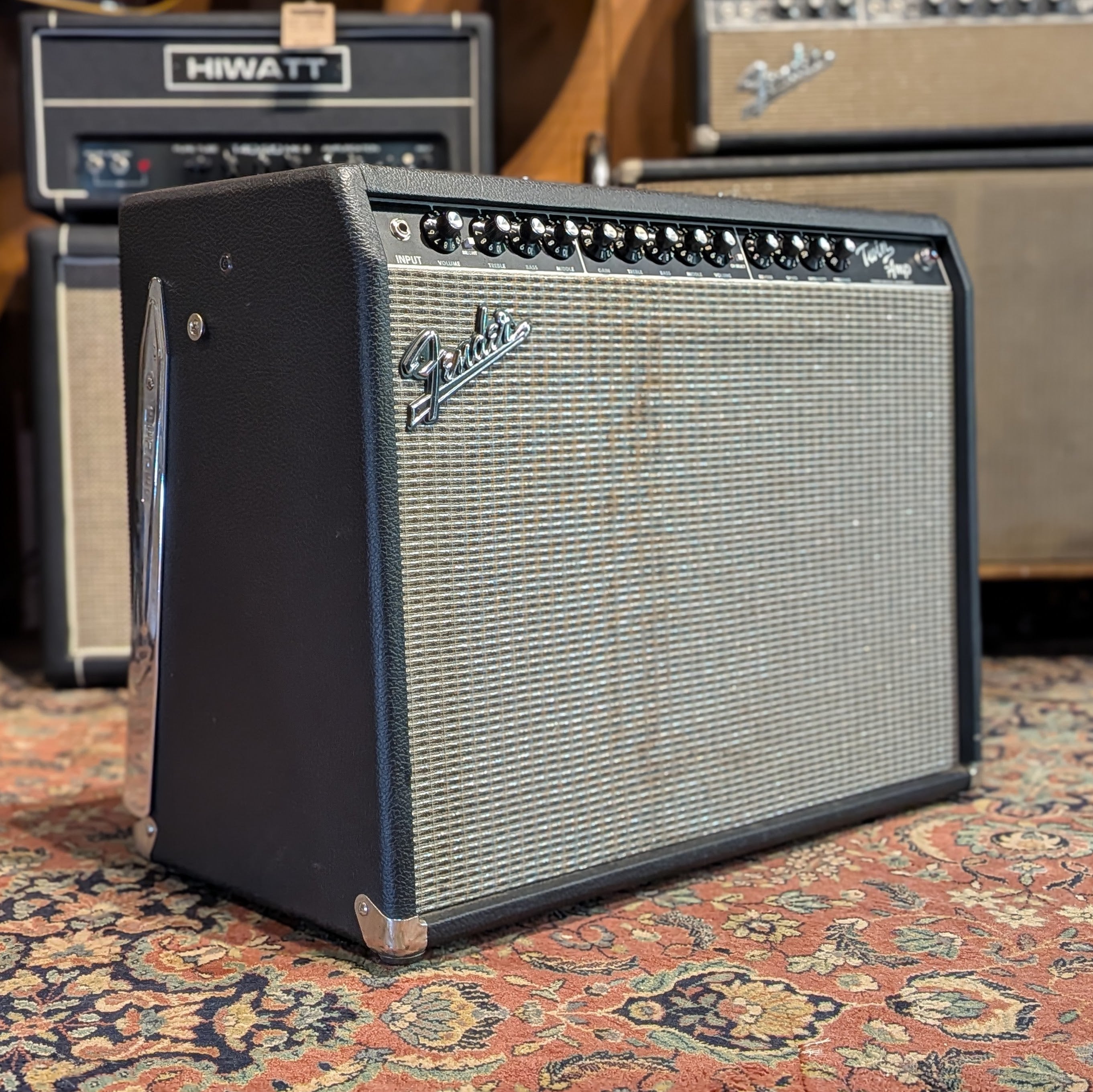 Fender Twin-Amp 2-Channel 100-Watt 2x12" Guitar Combo - Black