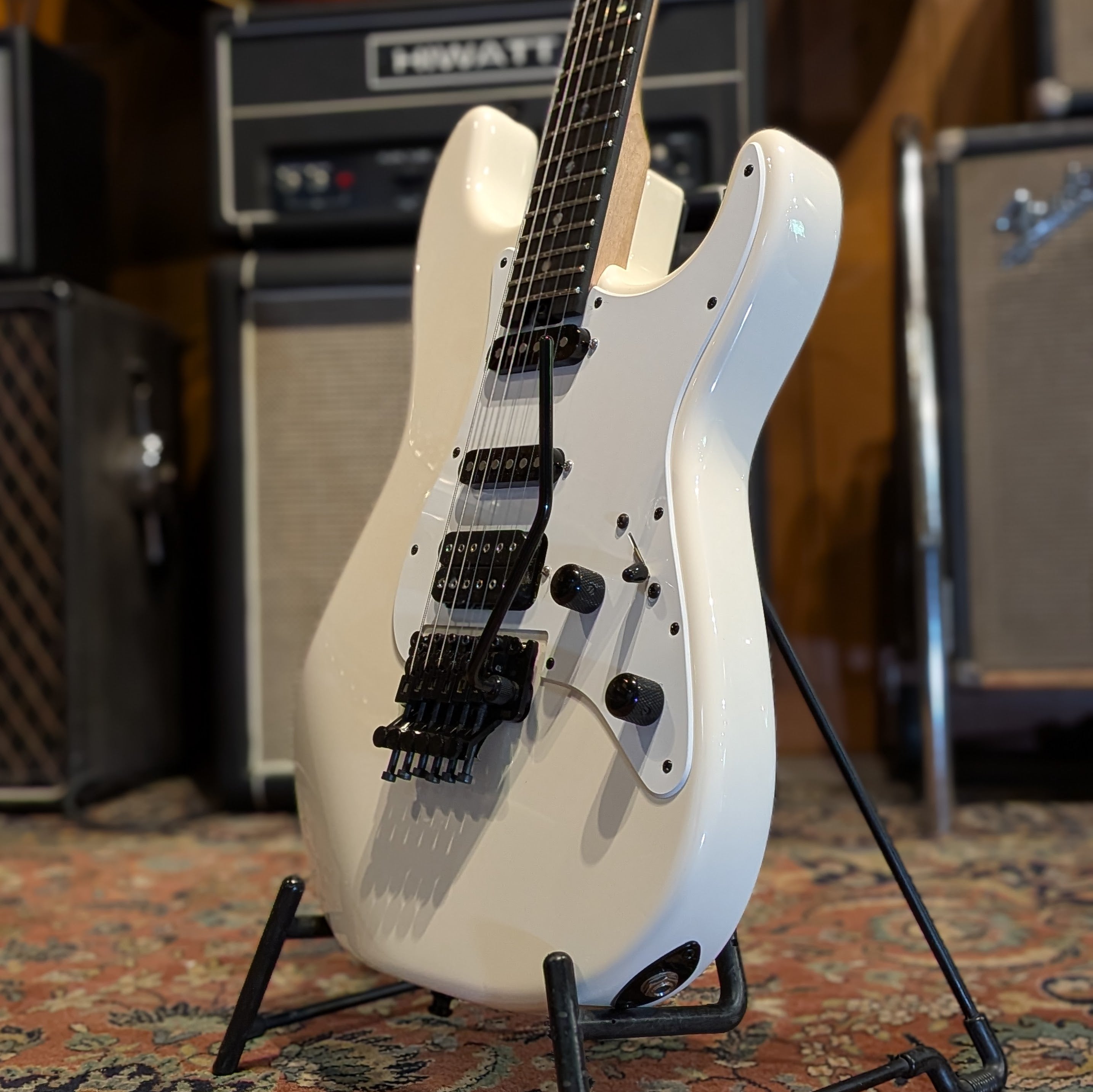 Jackson USA Series Adrian Smith Signature San Dimas SD - Snow White