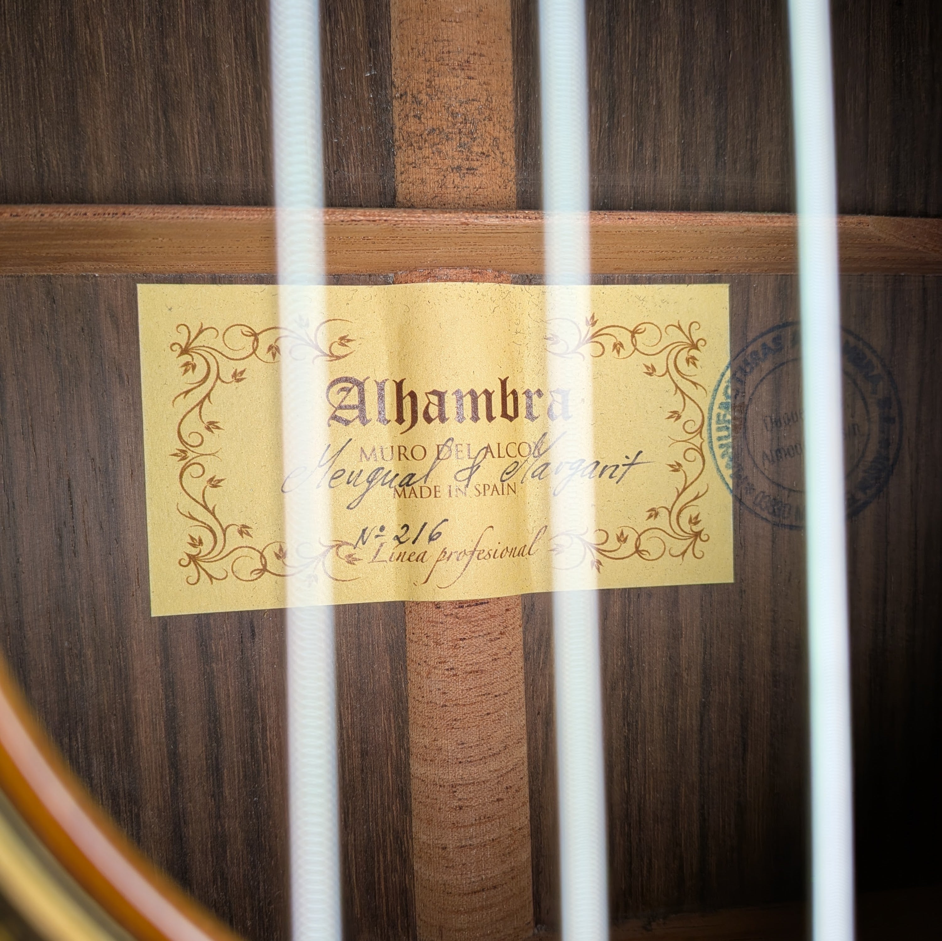 Alhambra Linea Profesional - Mengual & Margarit N°216