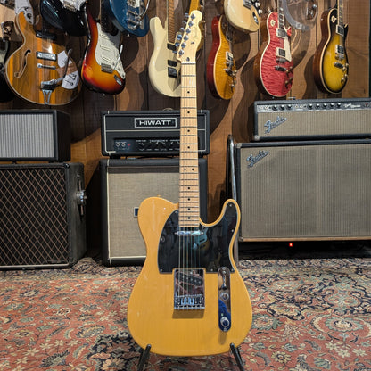 Fender Player Telecaster with Maple Fretboard 2022 - Butterscotch Blonde