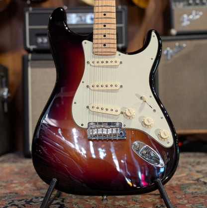 Fender American Professional Stratocaster with Maple Fretboard 2018 - Sienna Sunburst