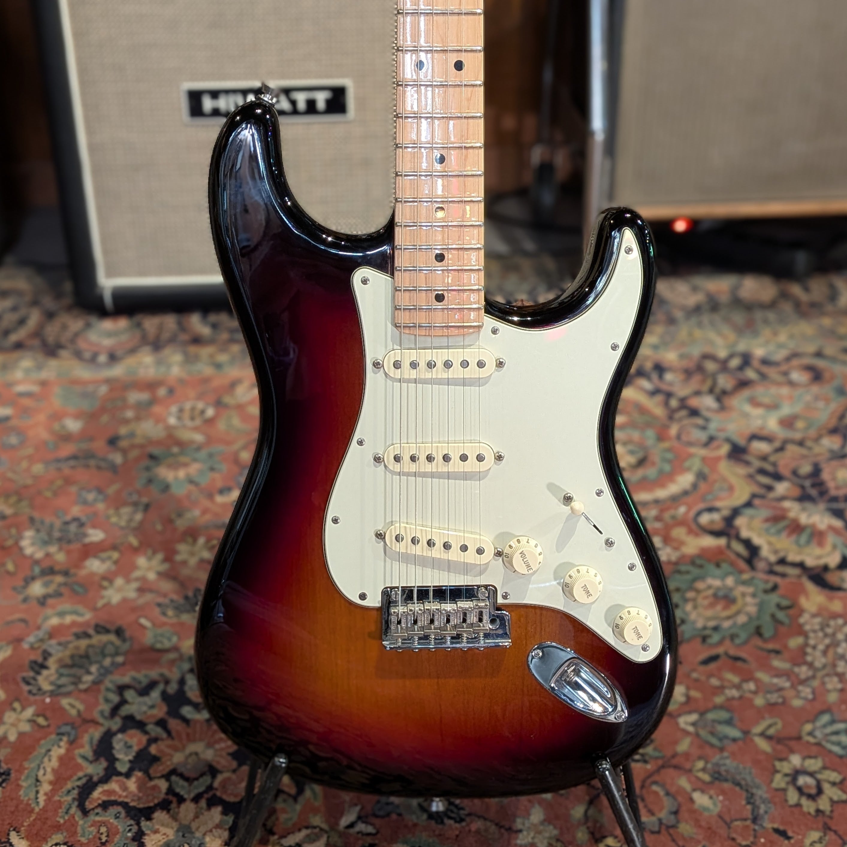 Fender American Professional Stratocaster with Maple Fretboard 2018 - Sienna Sunburst