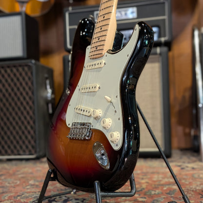 Fender American Professional Stratocaster with Maple Fretboard 2018 - Sienna Sunburst