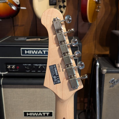 Yamaha PAC1611MS Pacifica Mike Stern Signature