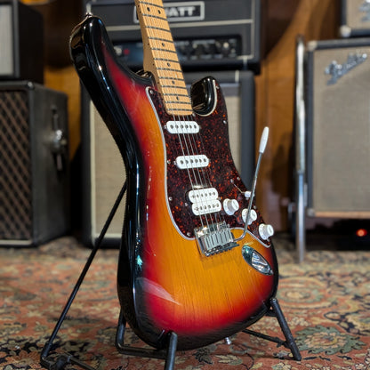 Fender US Lone Star Stratocaster with Maple Fretboard 1997 - 3-Color Sunburst