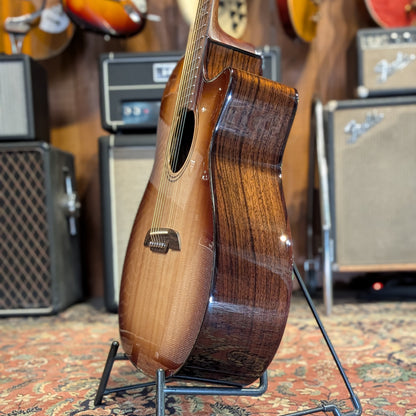 Alvarez Masterworks MG70ce Custom Grand Auditorium