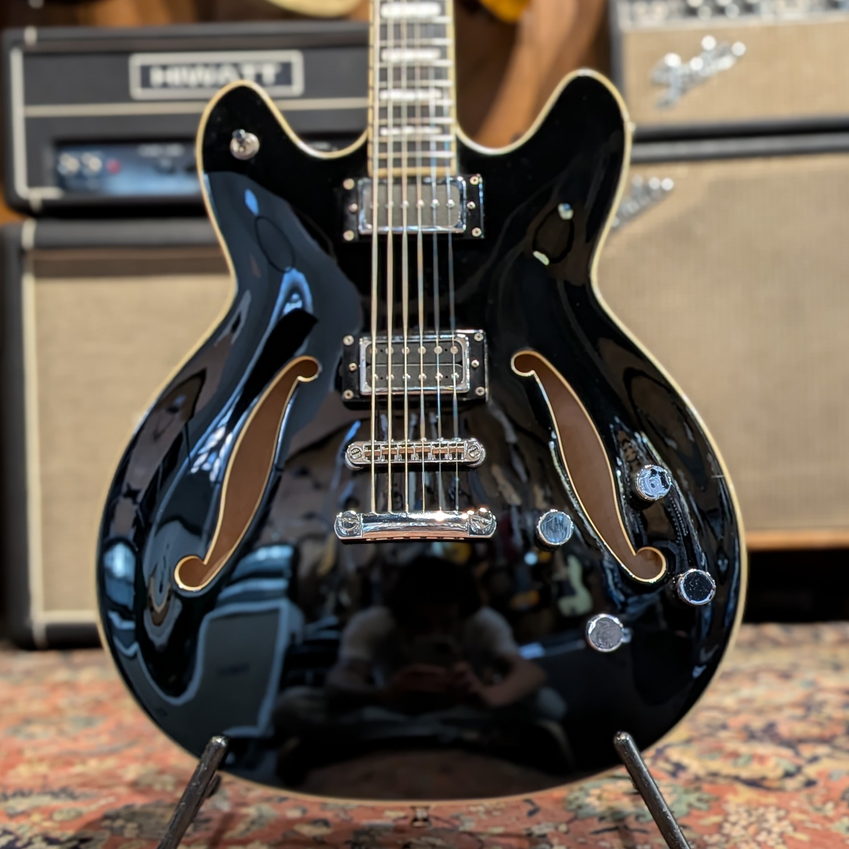 Hagstrom Viking Baritone - Black