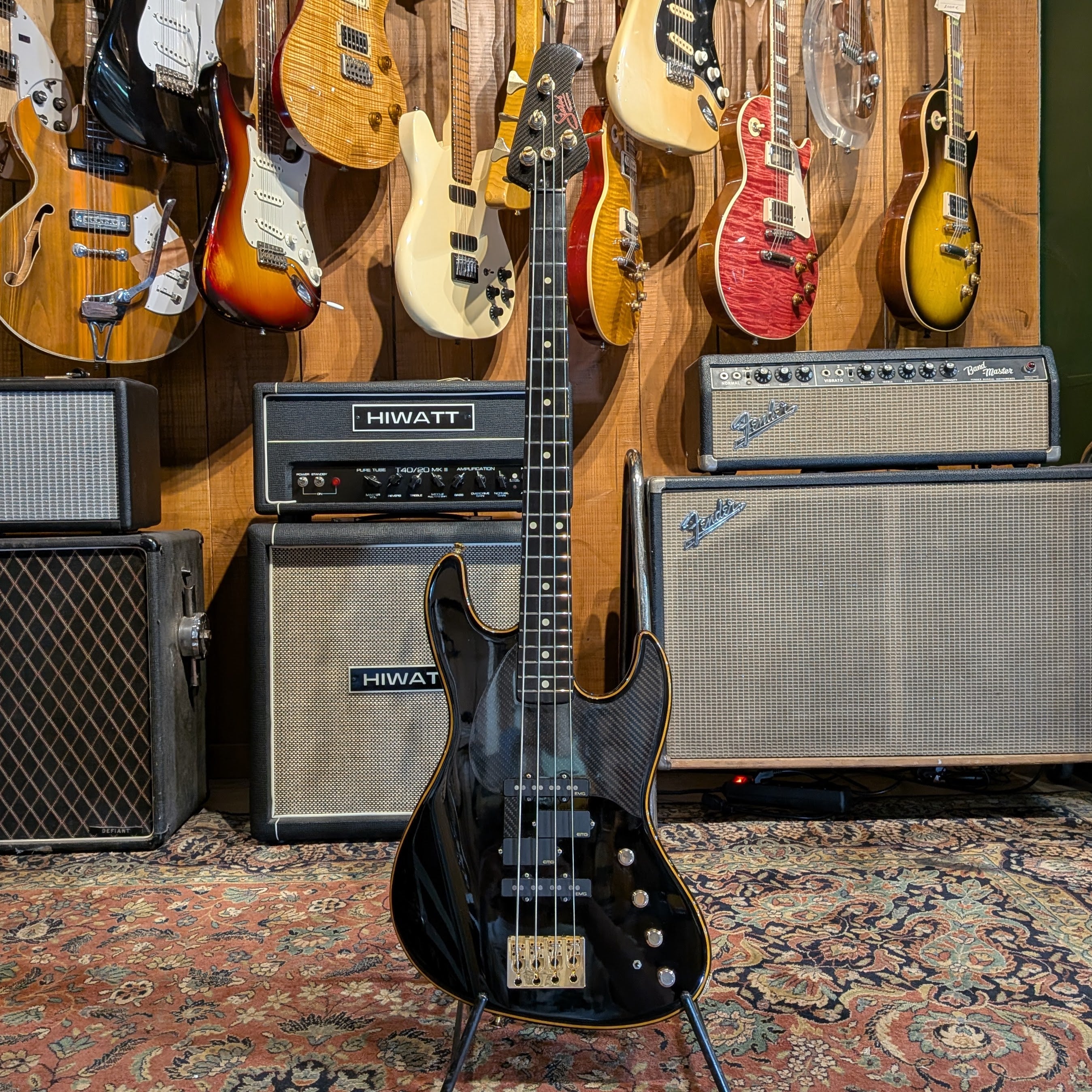 Partcaster Jazz Bass style, manche Status Graphite / corps Warmoth