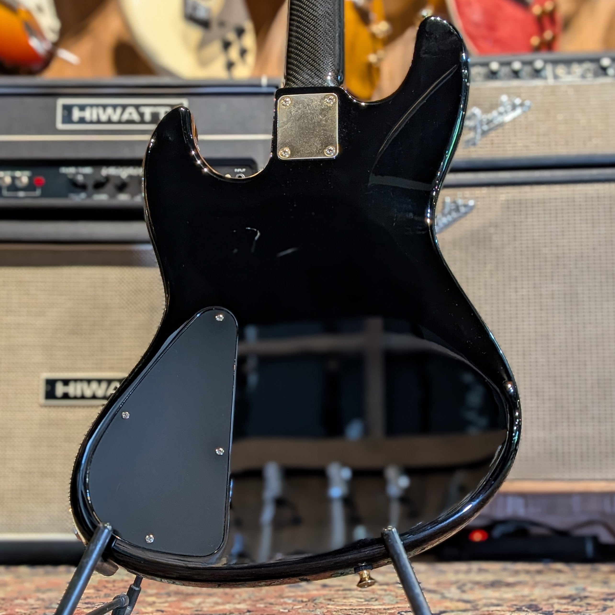 Partcaster Jazz Bass style, manche Status Graphite / corps Warmoth