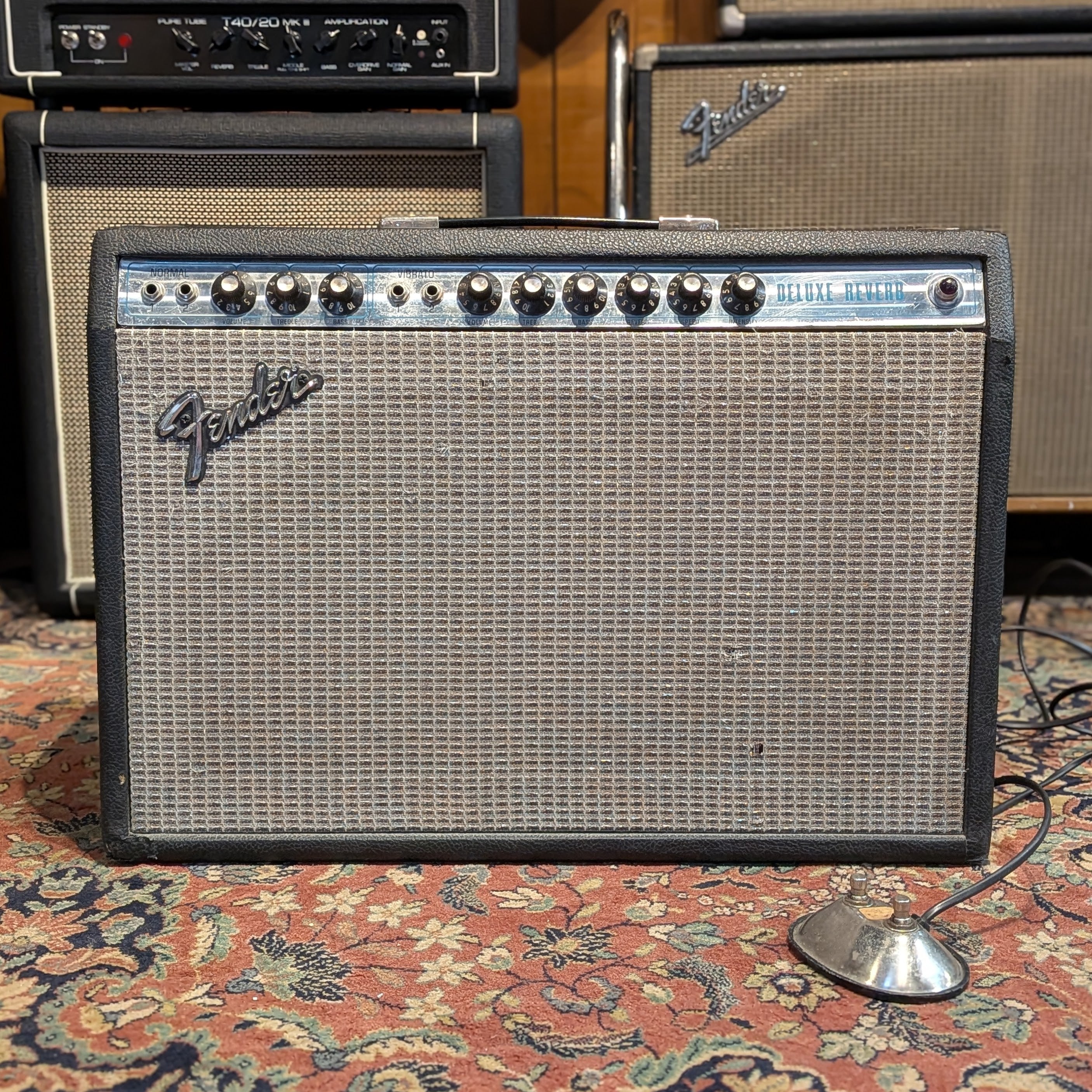 Fender Deluxe Reverb 2-Channel 22-Watt 1x12" Guitar Combo 1976 - Silverface