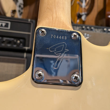 Fender Musicmaster with Rosewood Fretboard 1976 - Olympic White